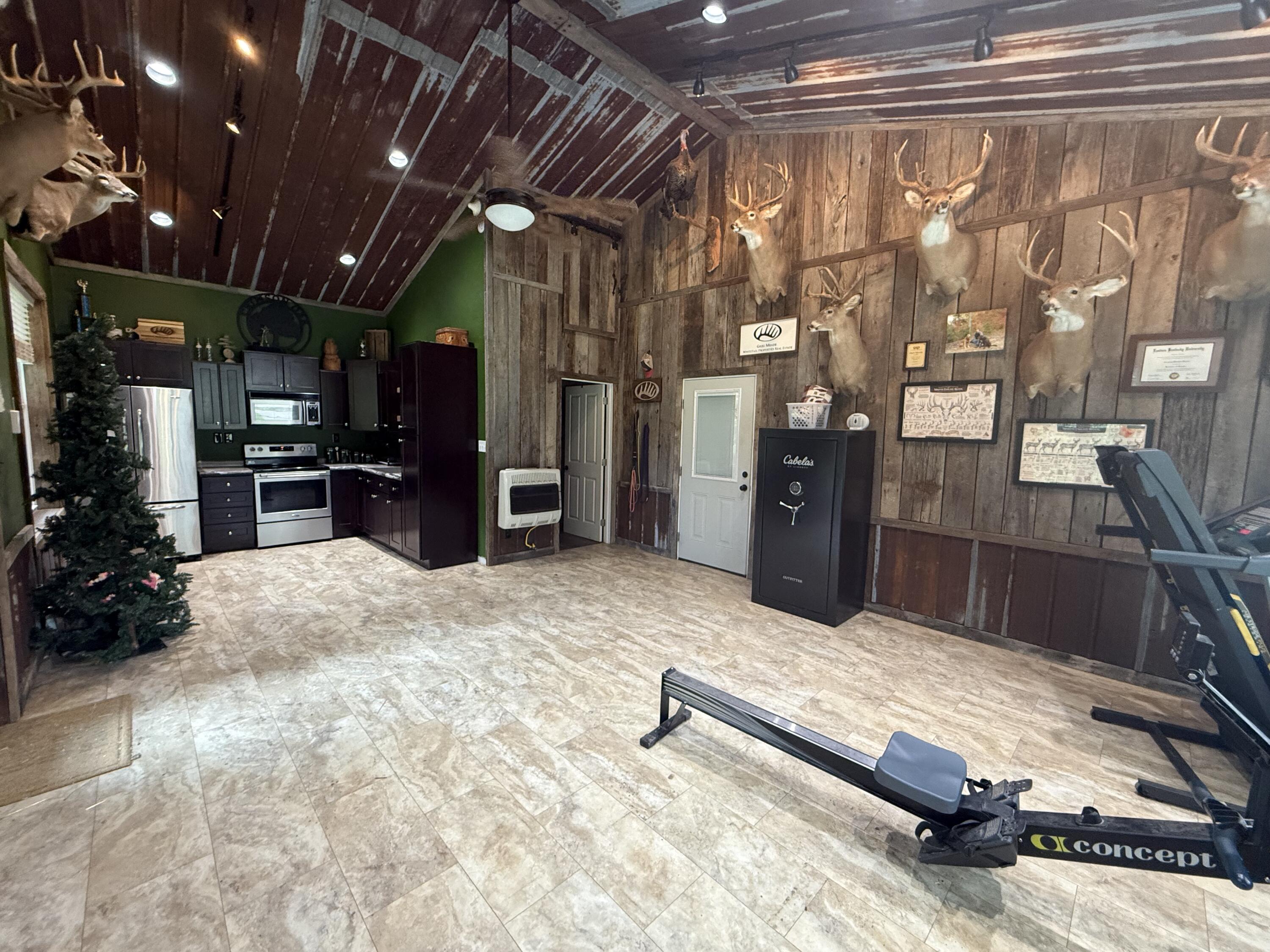 285 Evergreen Drive Property Photo 49