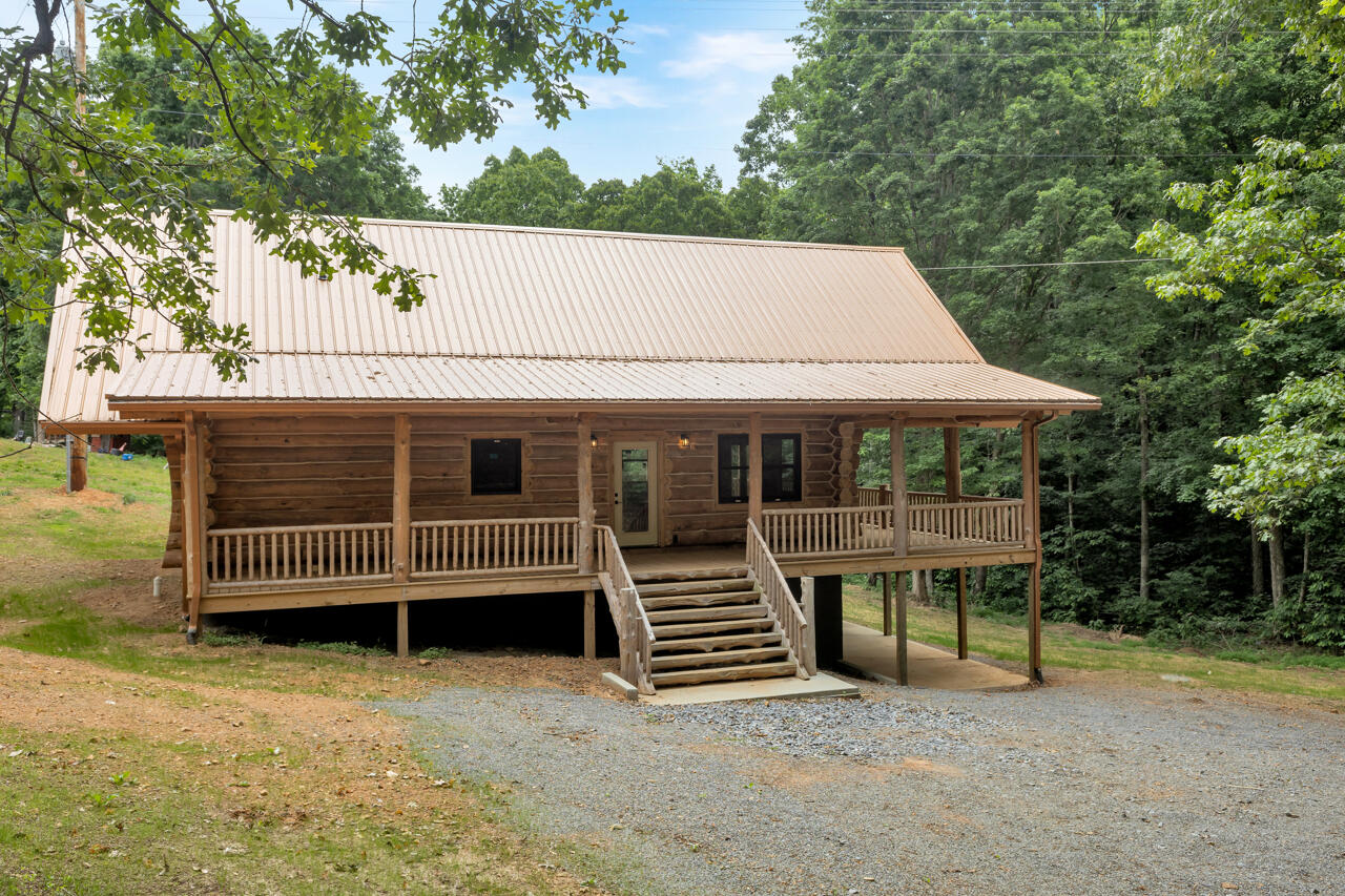 10 Forest Circle