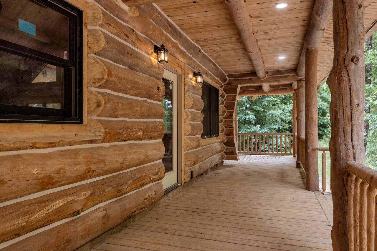 10 Forest Circle Property Photo 12