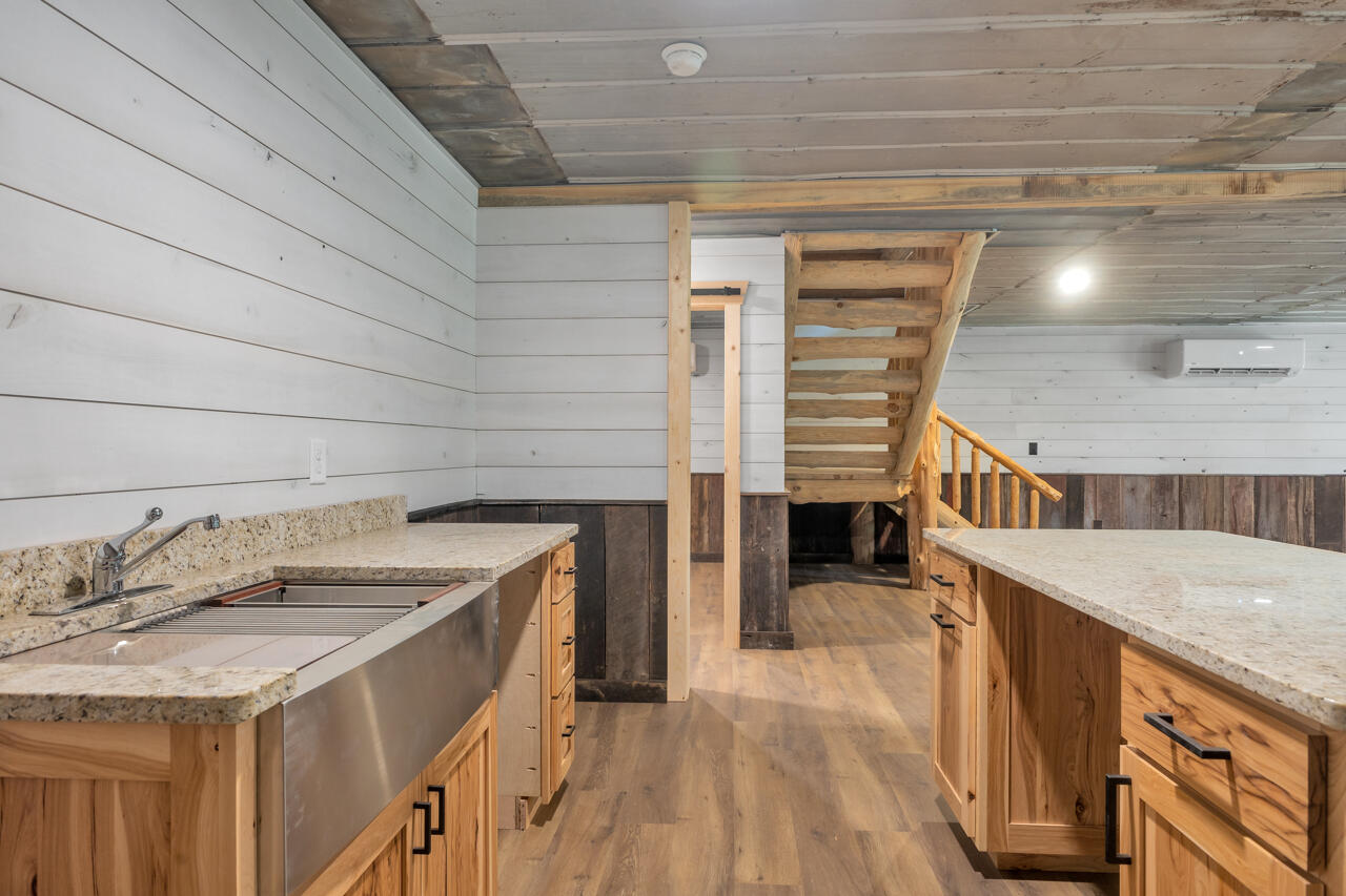 10 Forest Circle Property Photo 30