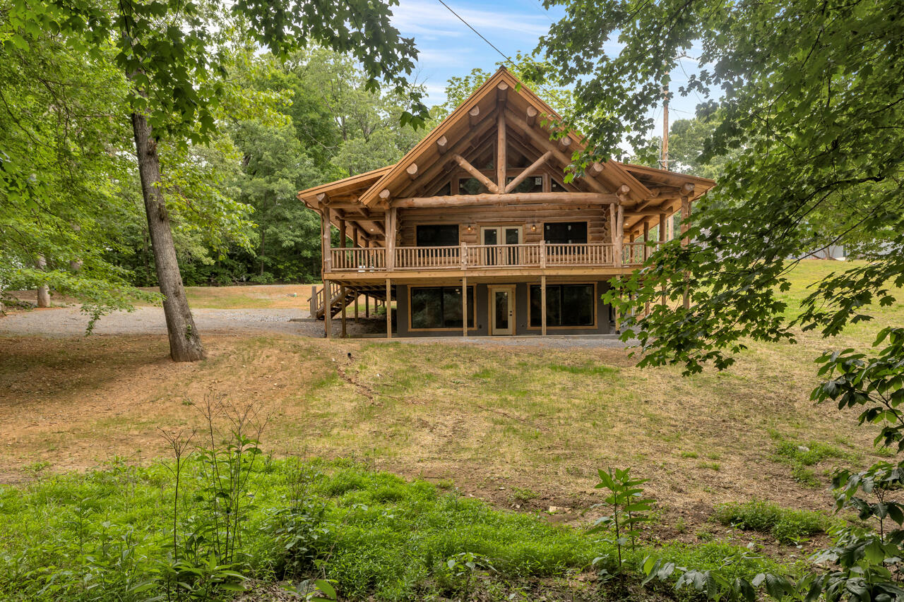 10 Forest Circle Property Photo 39
