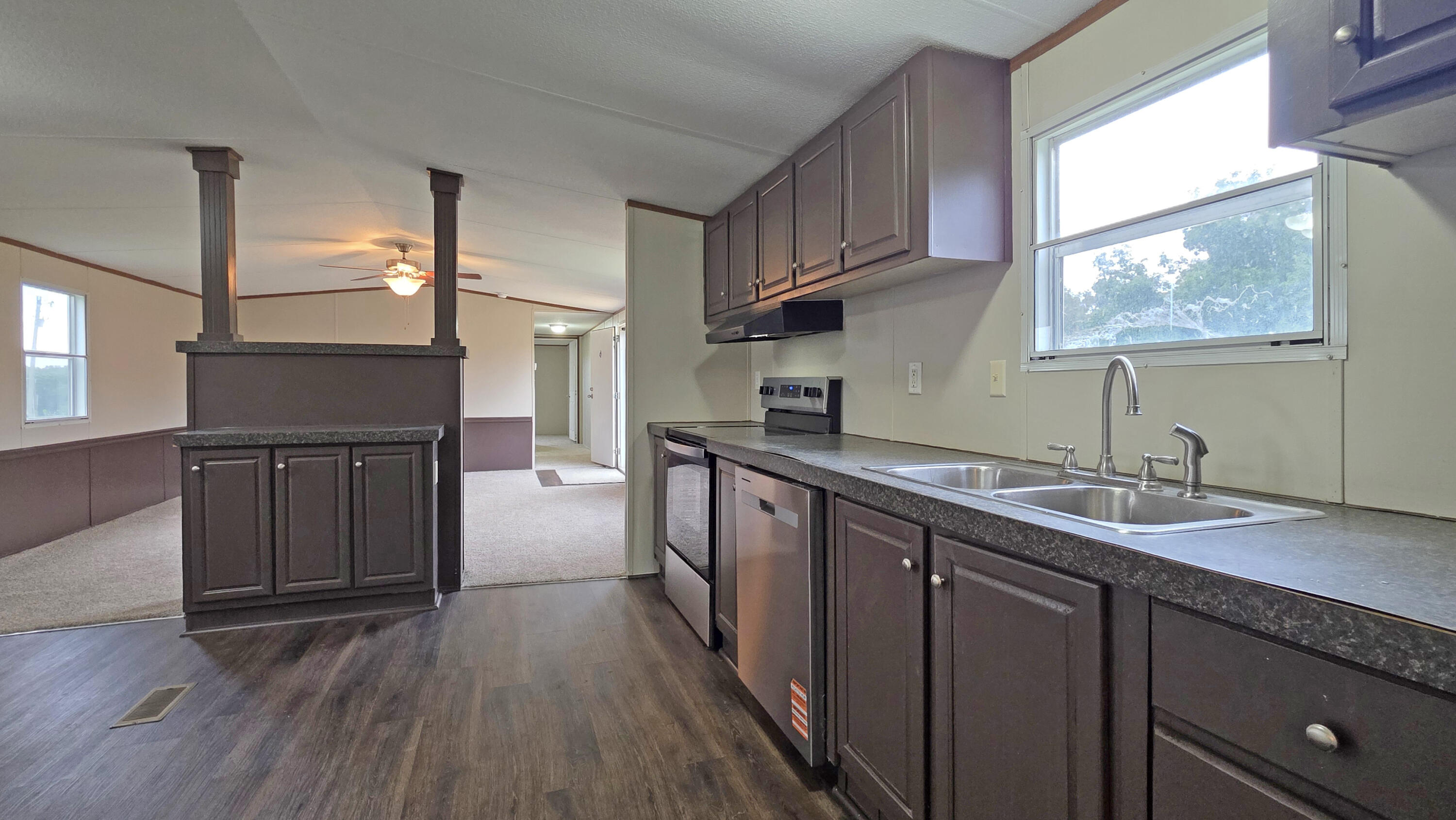 64 Longfield Trail Property Photo 12