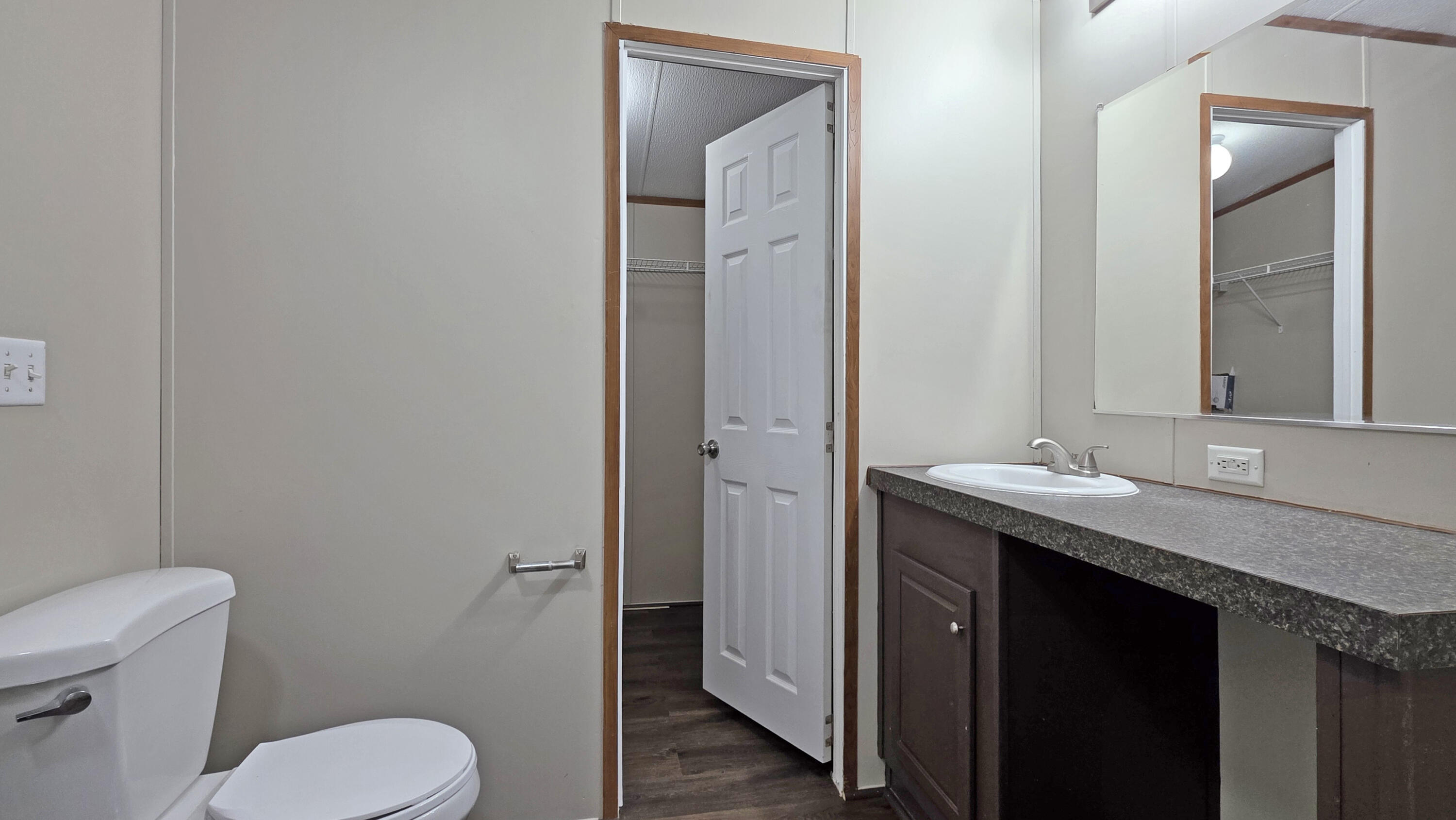 64 Longfield Trail Property Photo 18