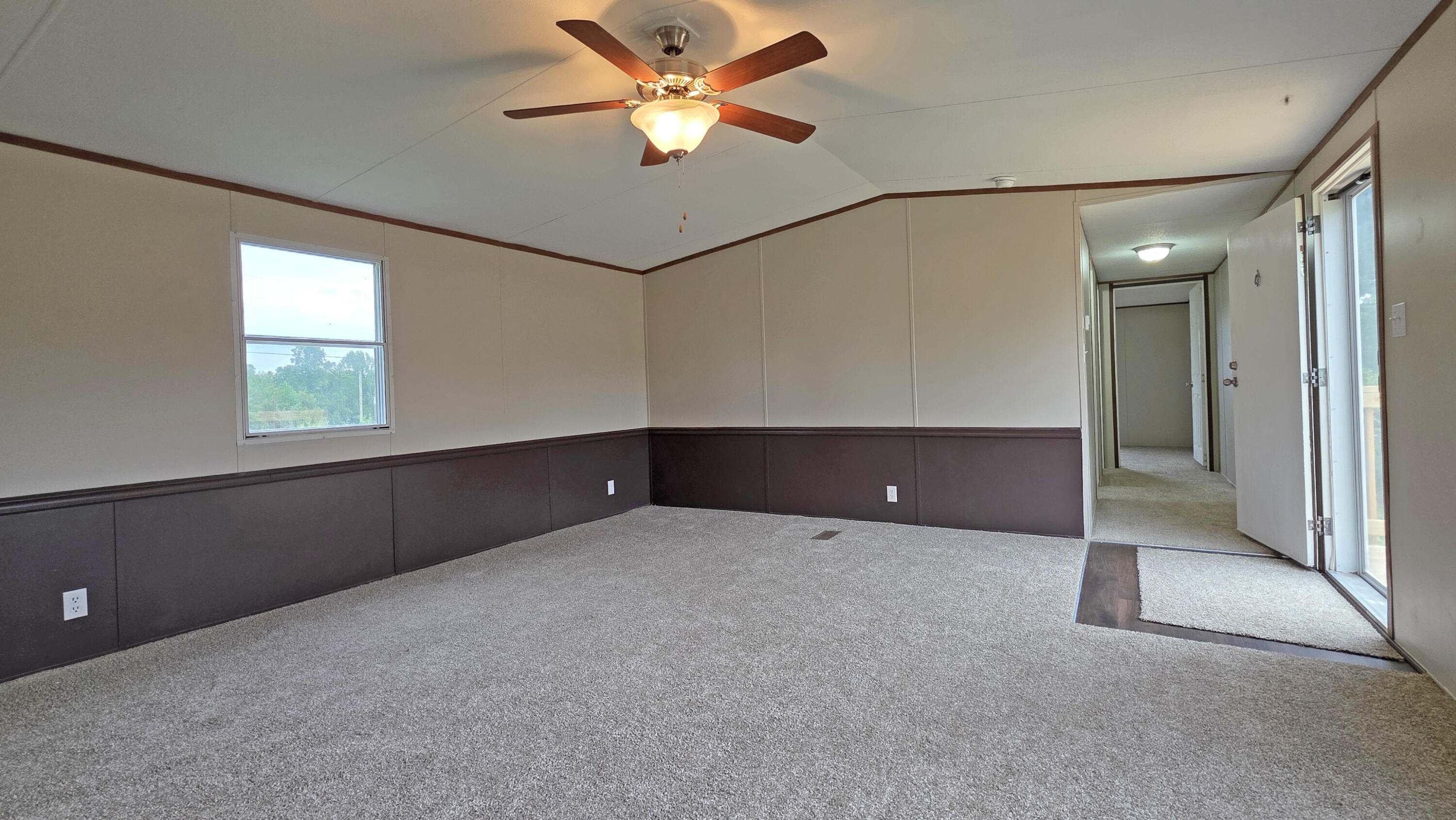 64 Longfield Trail Property Photo 20