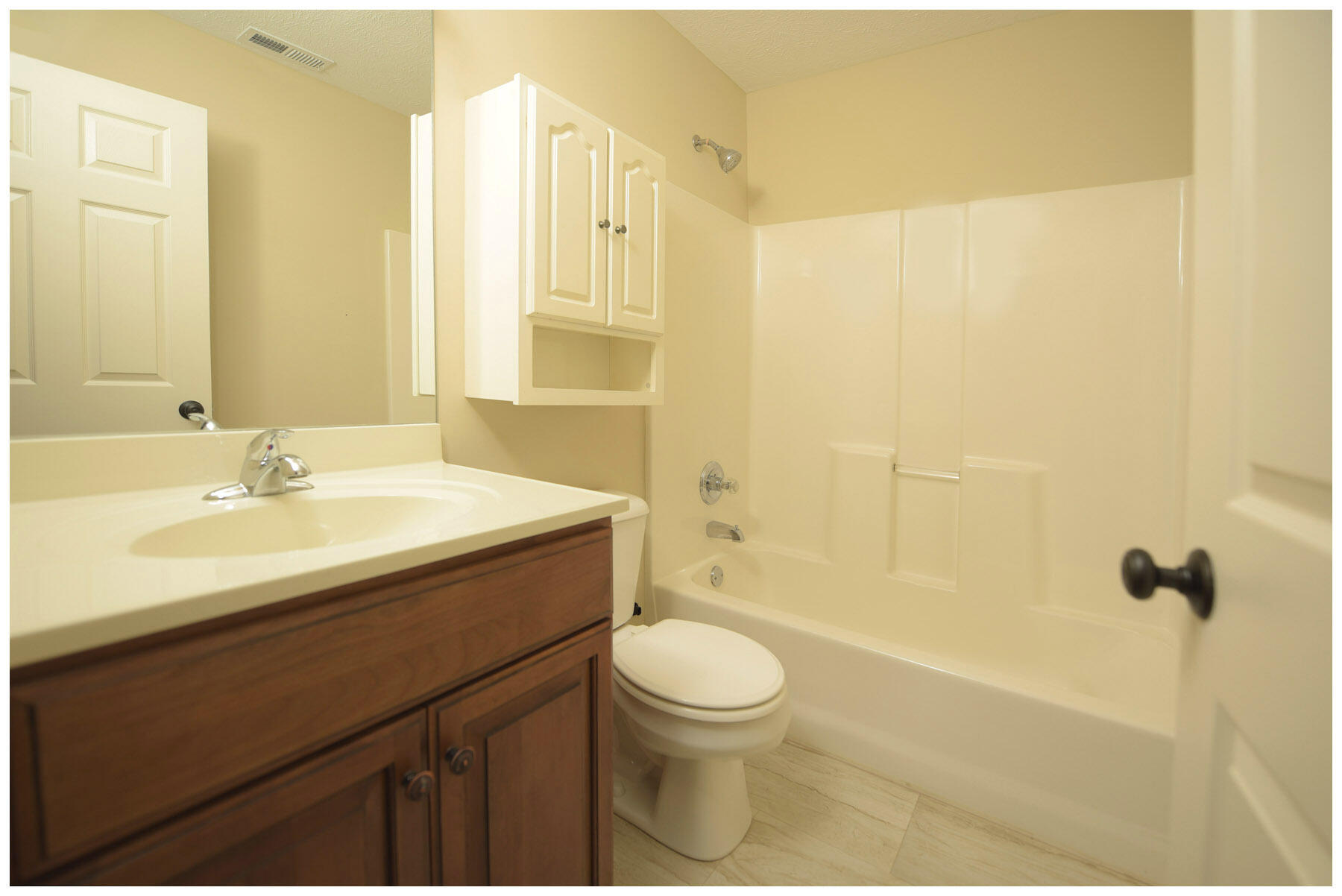 73 Forest Hill Drive Property Photo 7