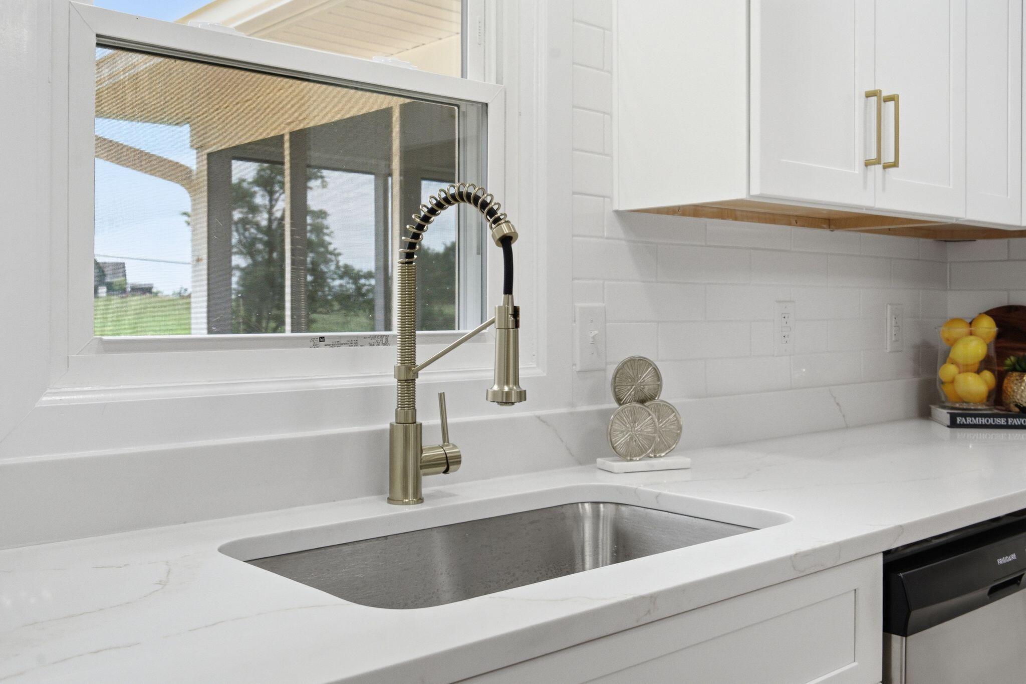 111 Pebble Beach Drive Property Photo 11