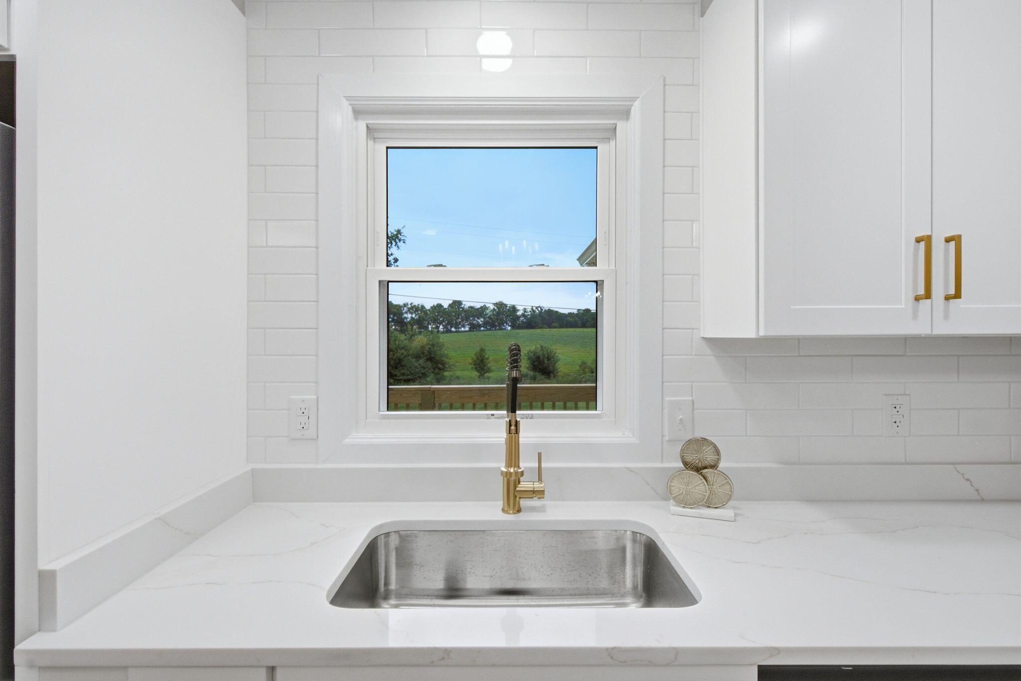 111 Pebble Beach Drive Property Photo 12