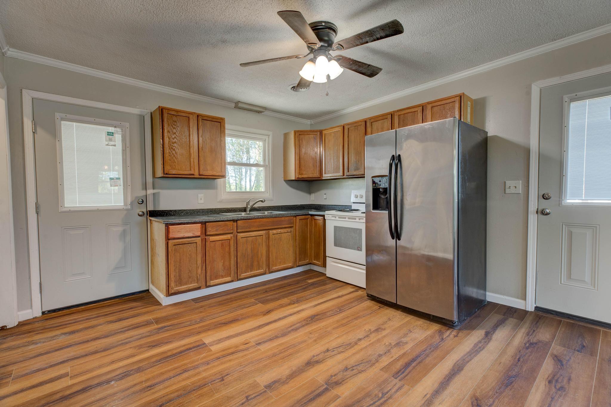 2408 State Highway 1050 Property Photo 11