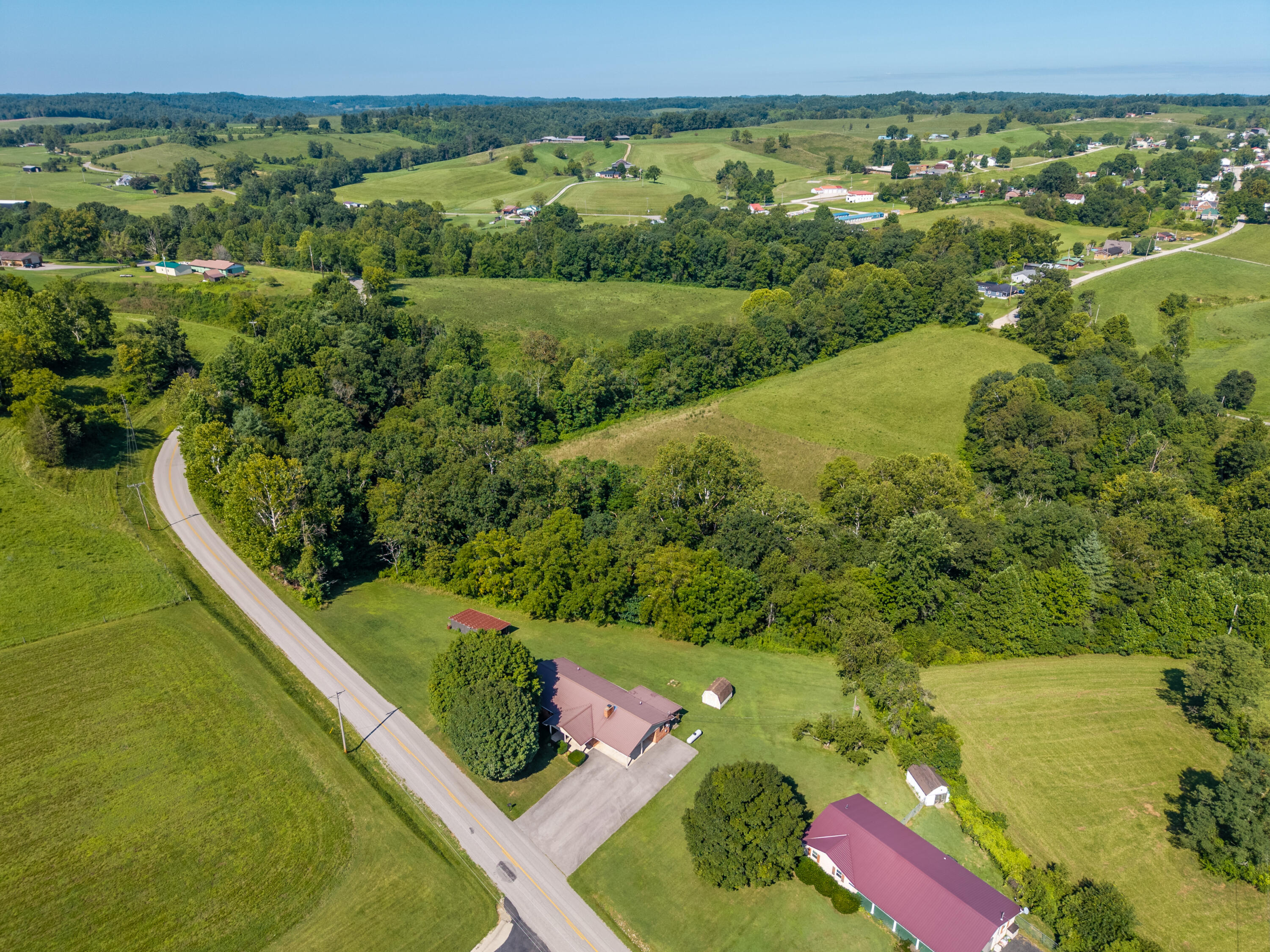 415 Ky-772 Property Photo 8