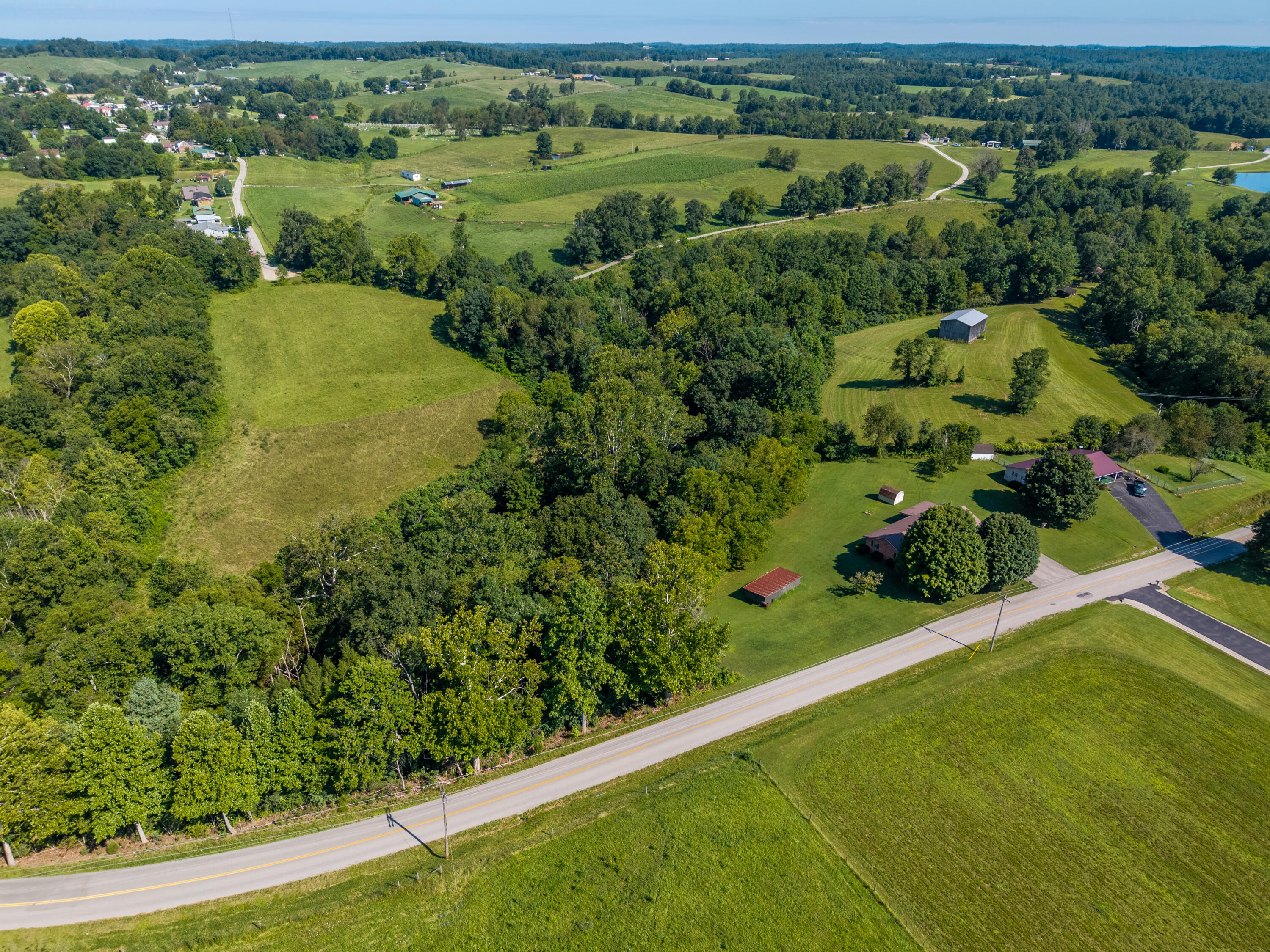 415 Ky-772 Property Photo 39