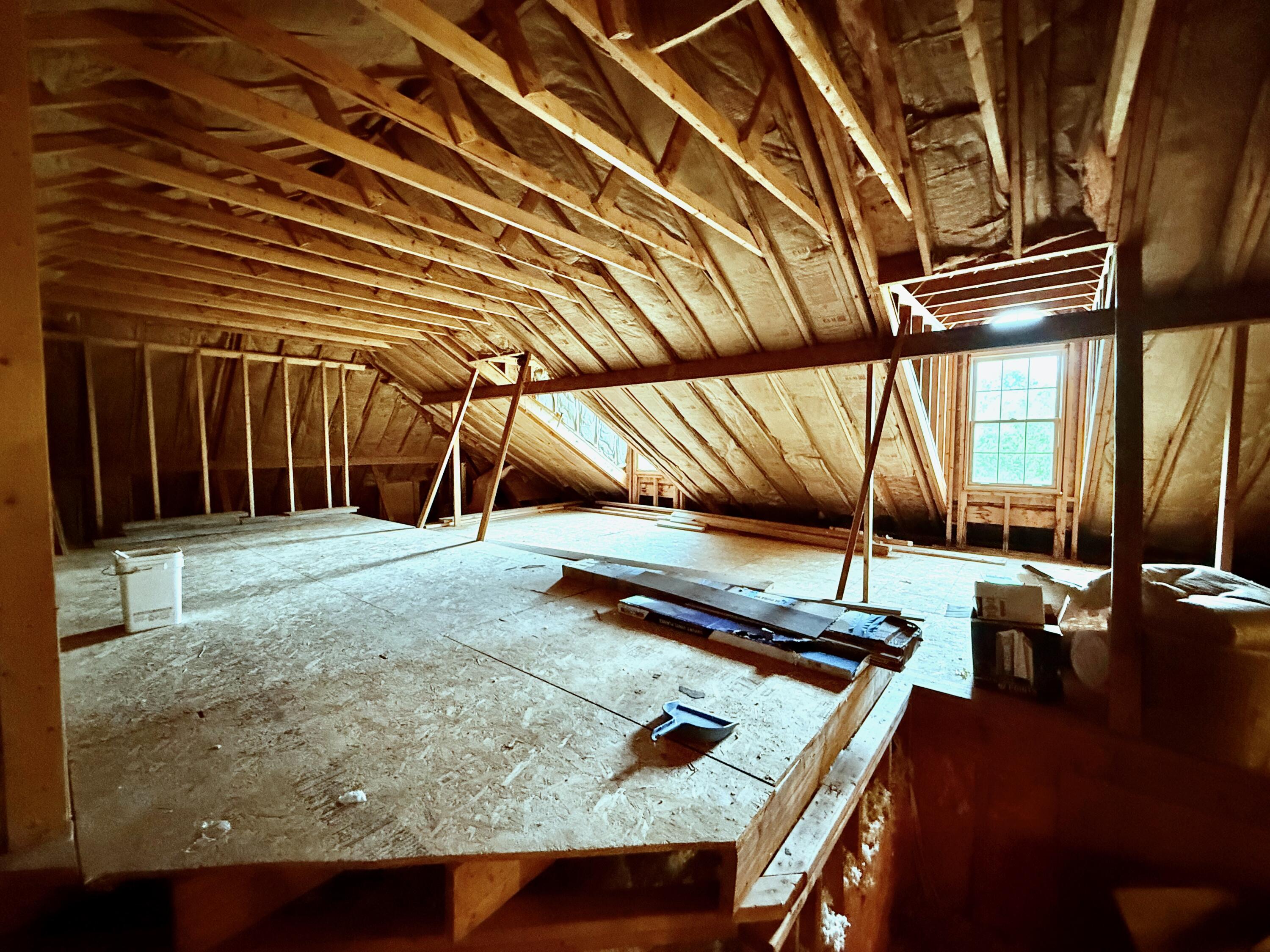 243 Crown Point Drive Property Photo 49