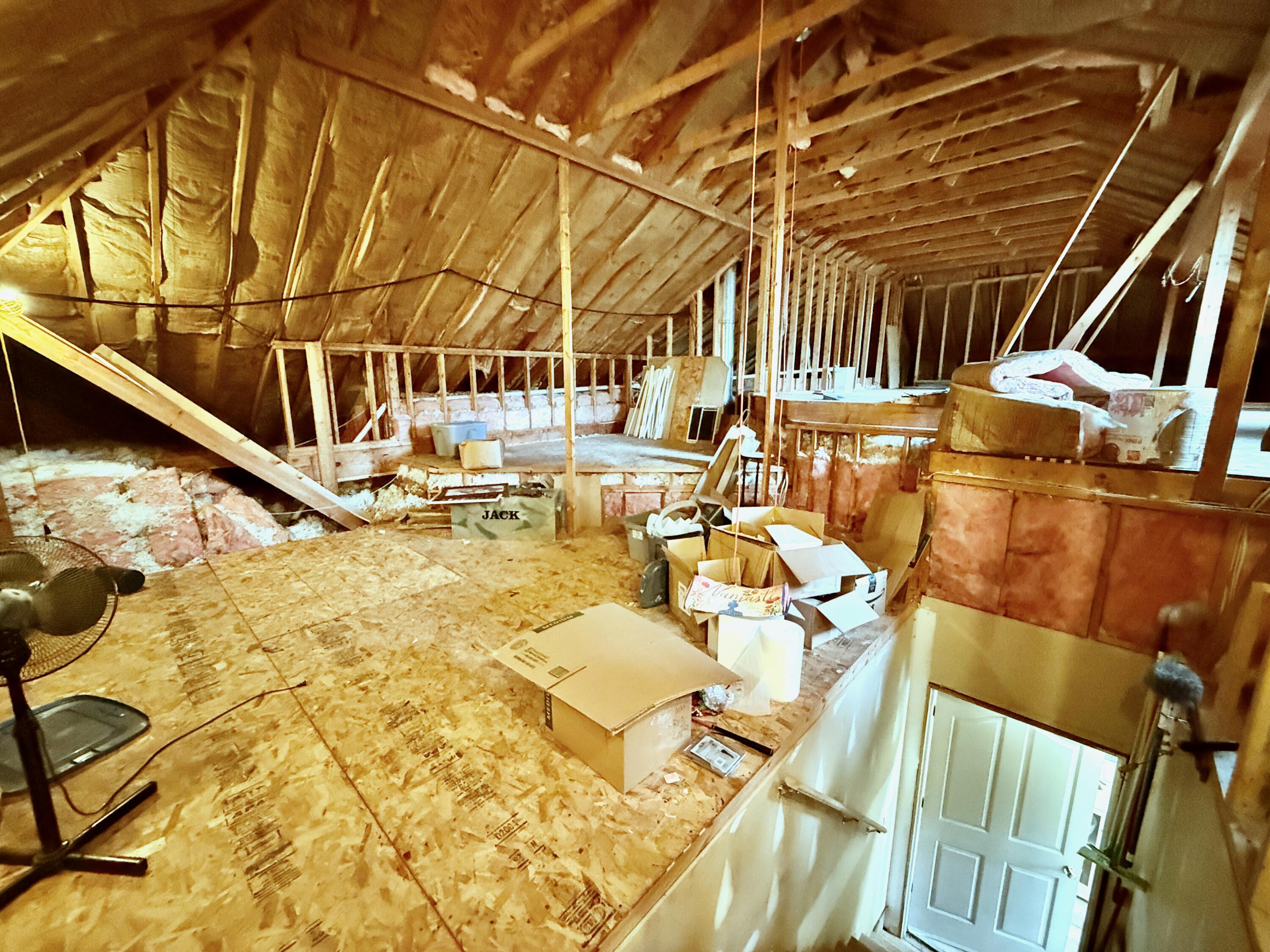 243 Crown Point Drive Property Photo 51