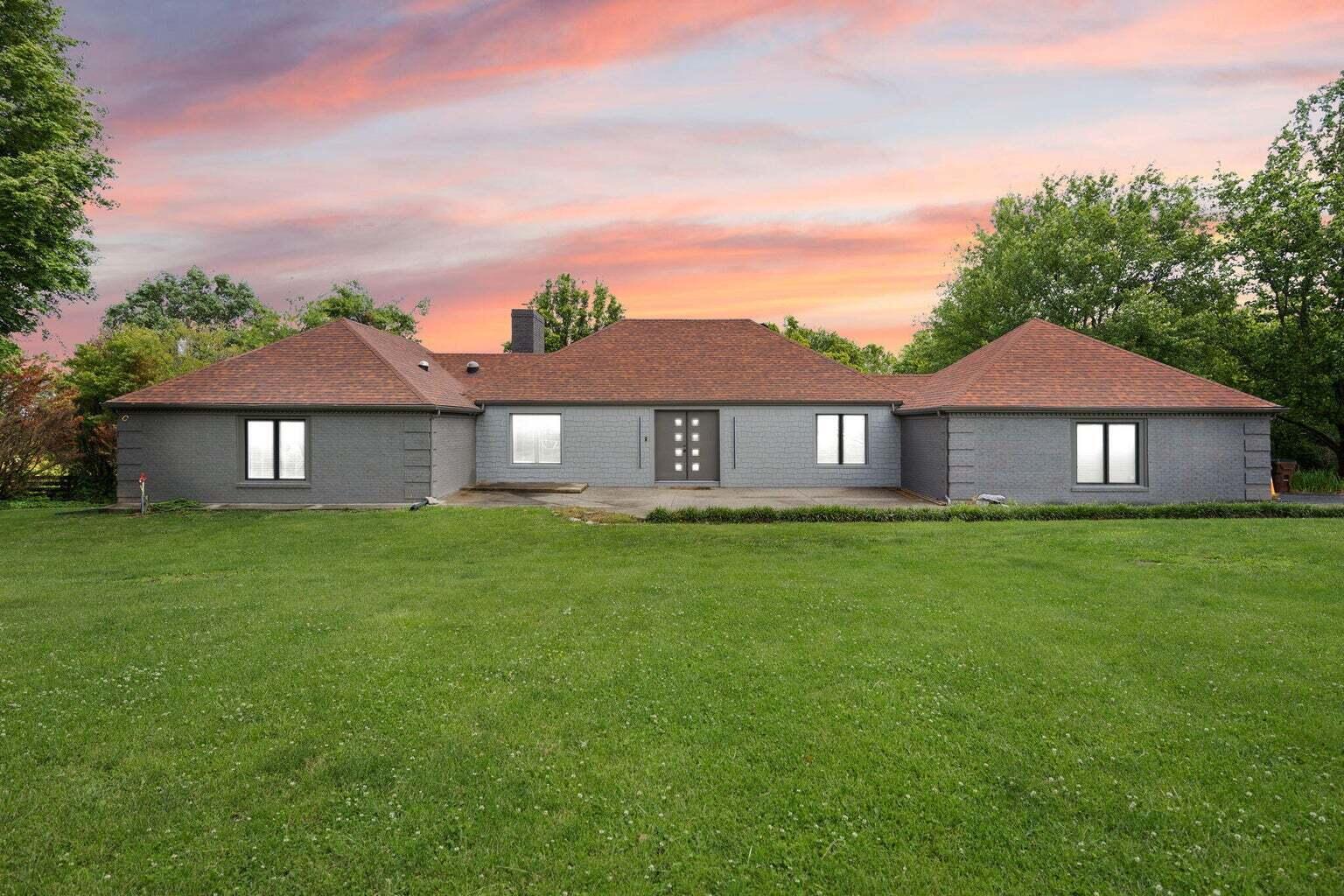 104 Barkley Property Photo 1
