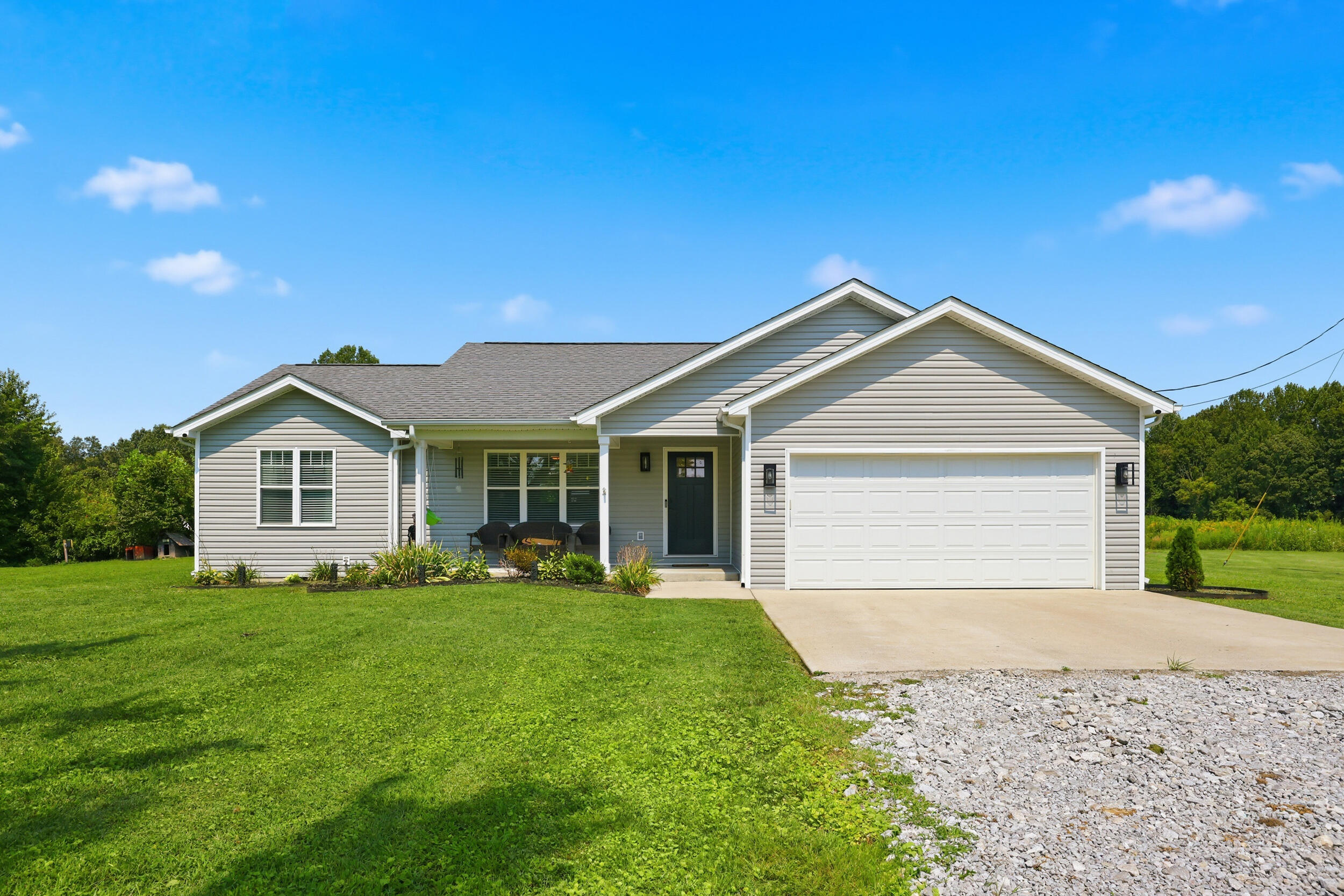 475 Flint Road Property Photo 1