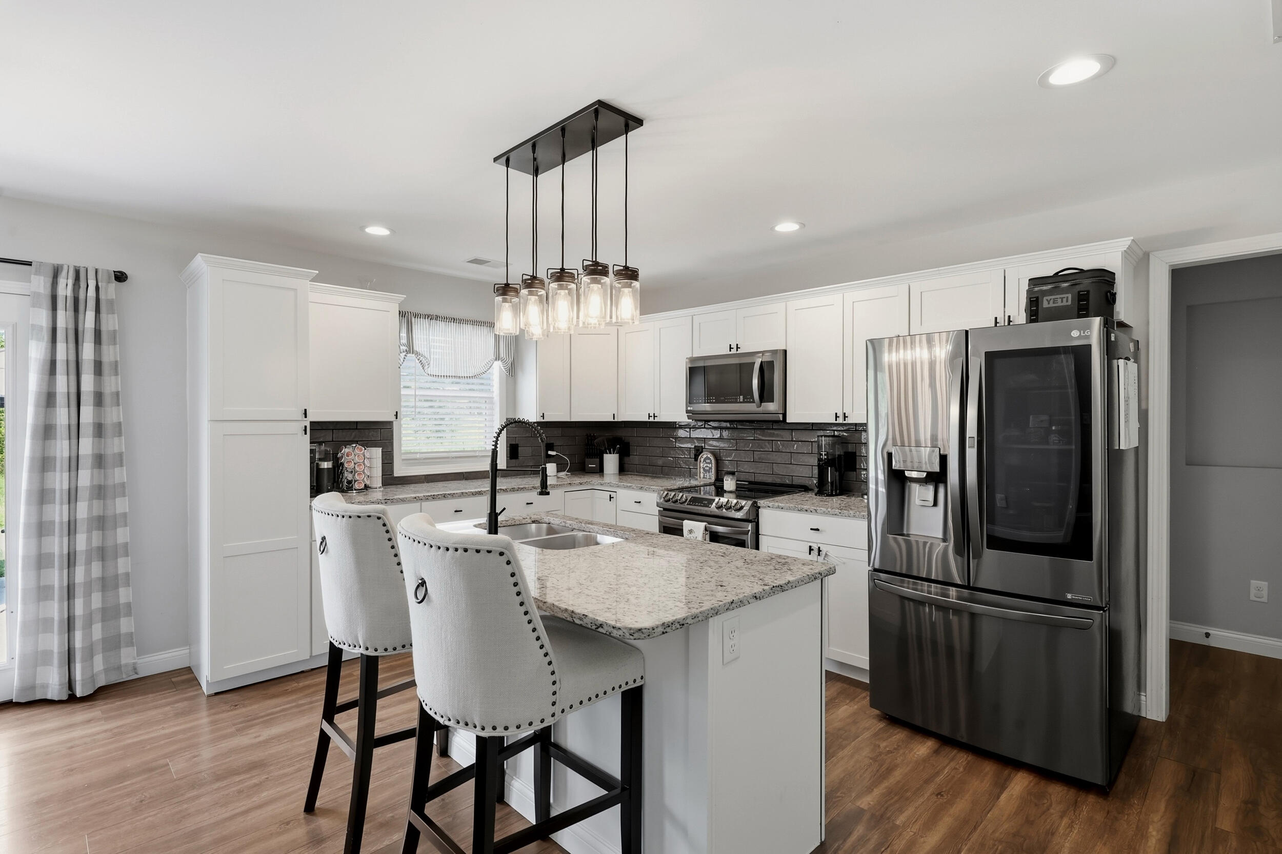 475 Flint Road Property Photo 10