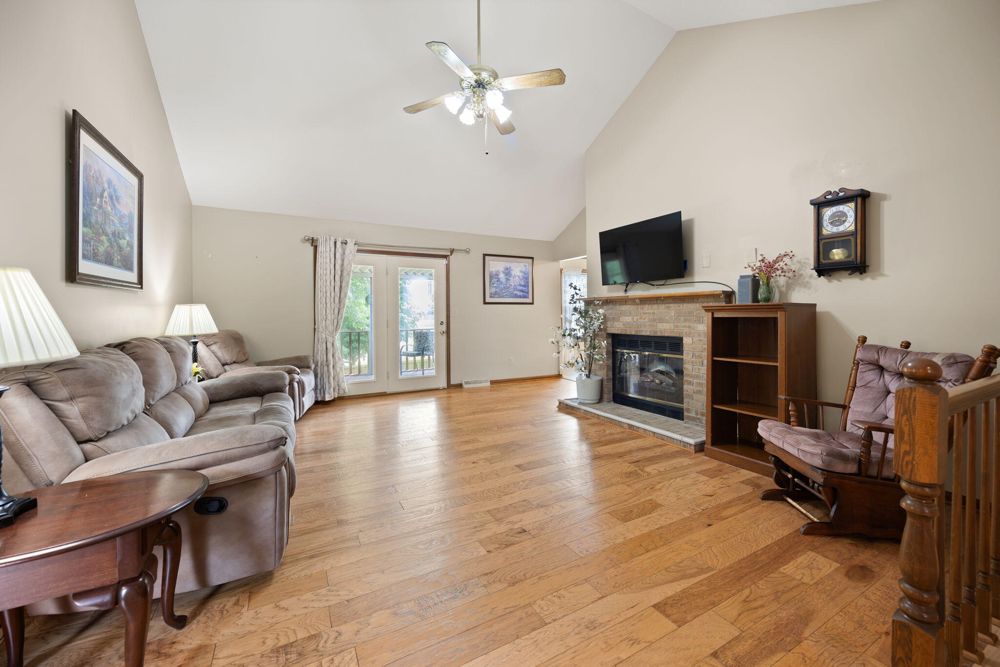 310 Quail Run Road Property Photo 4