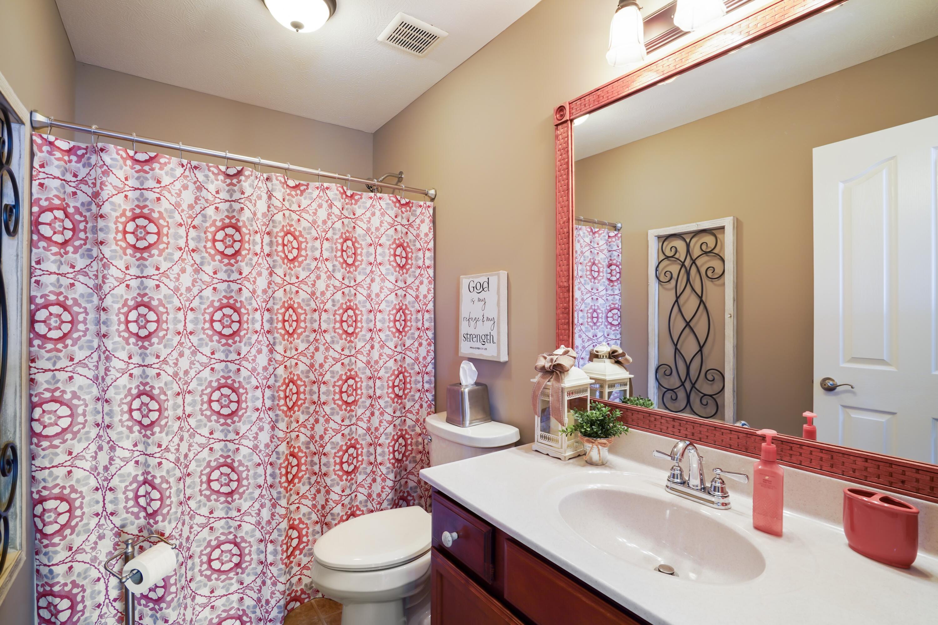 604 Whisper Woods Drive Property Photo 29