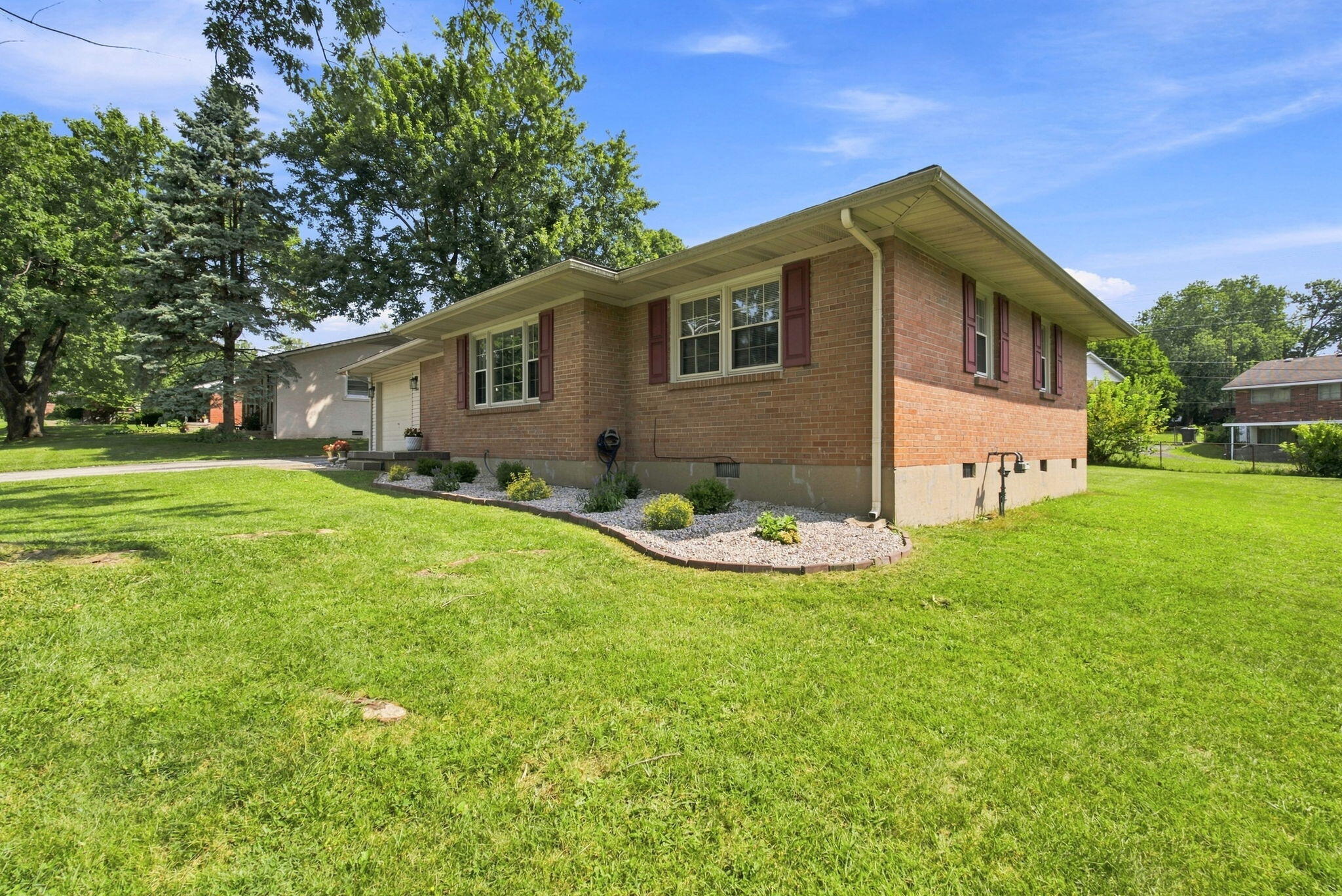1288 Cherbourg Road Property Photo 3