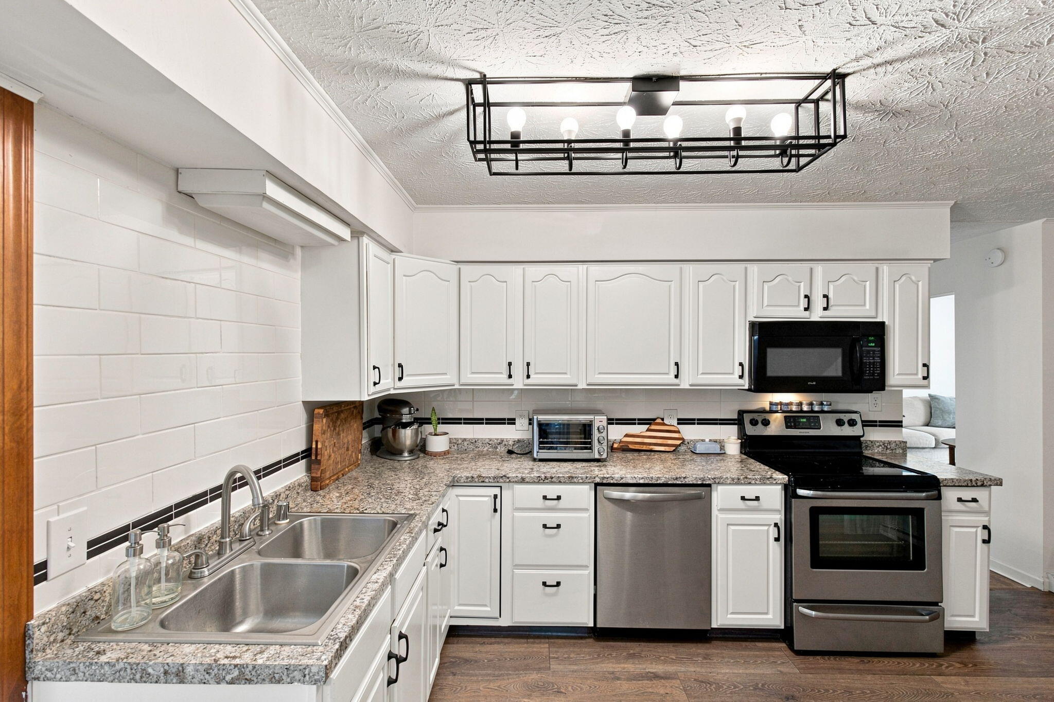 1288 Cherbourg Road Property Photo 11