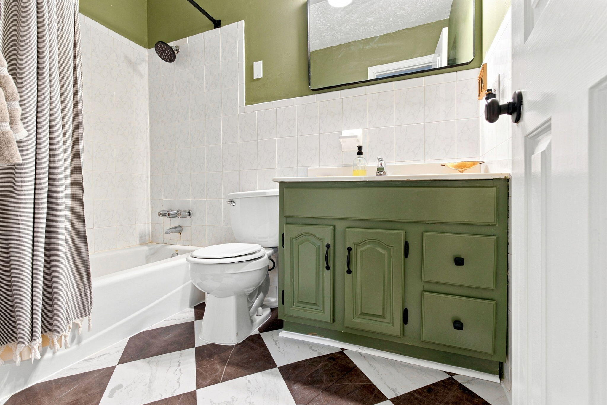 1288 Cherbourg Road Property Photo 23