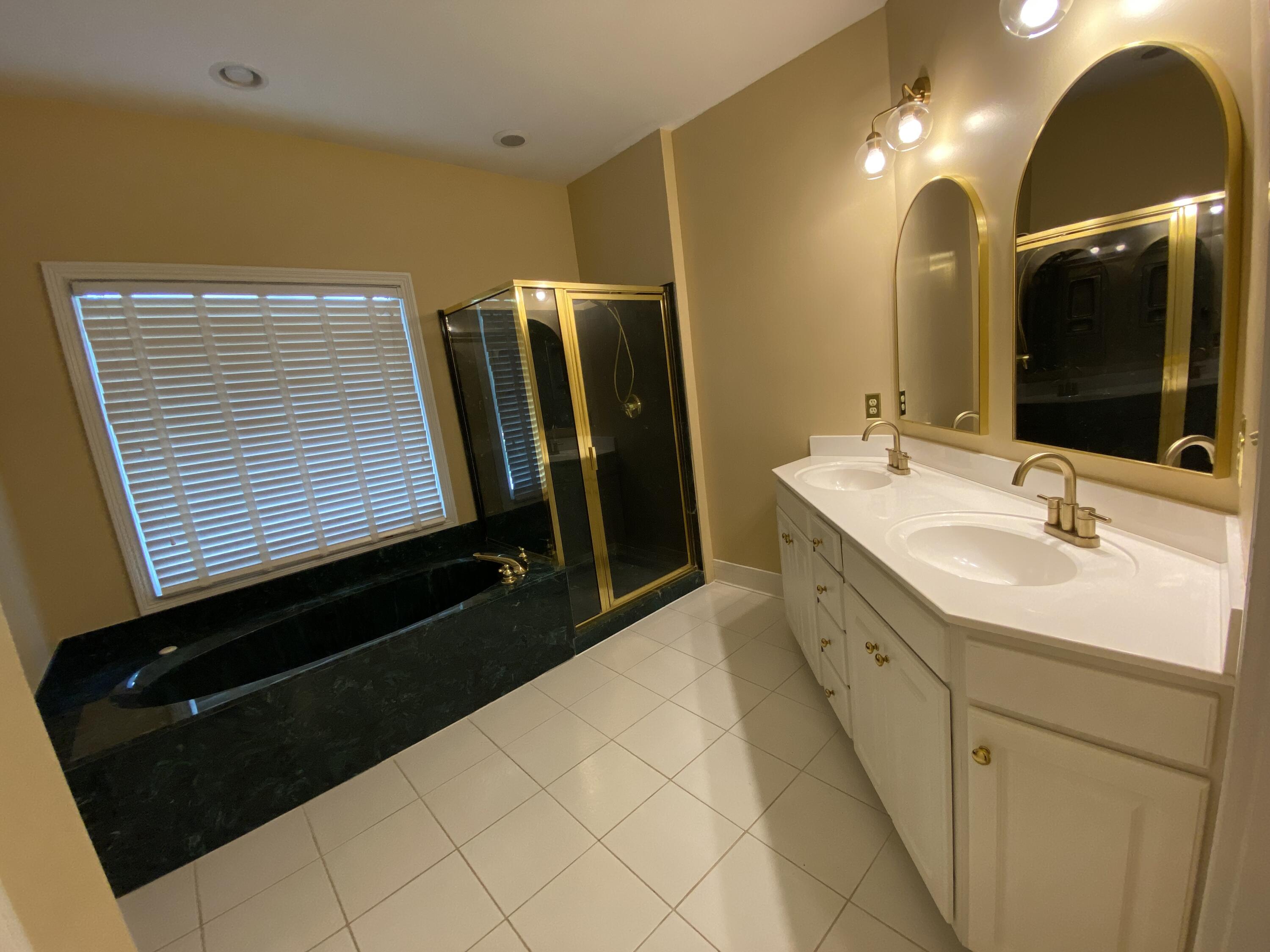 4224 Evergreen Drive Property Photo 16