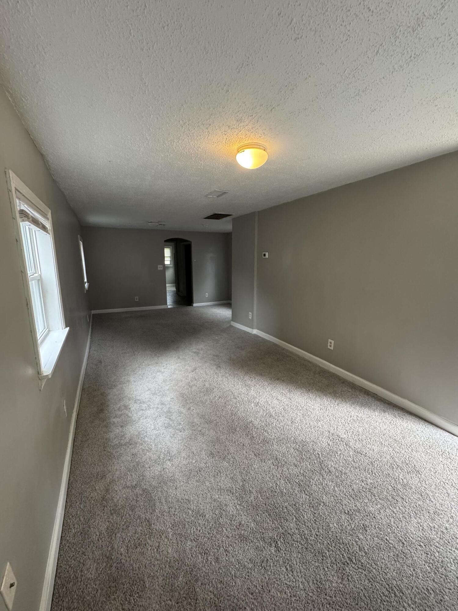 605 Harry Street Property Photo 3