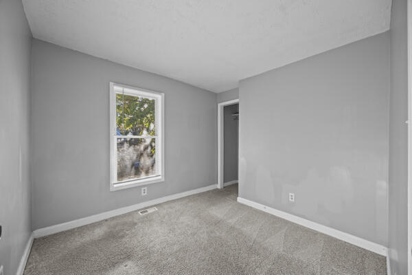 605 Harry Street Property Photo 15