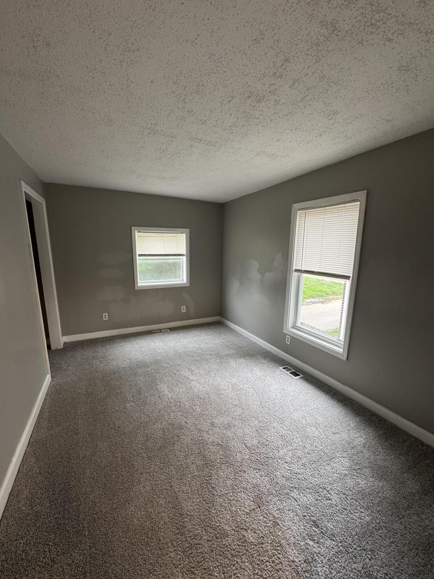 605 Harry Street Property Photo 23