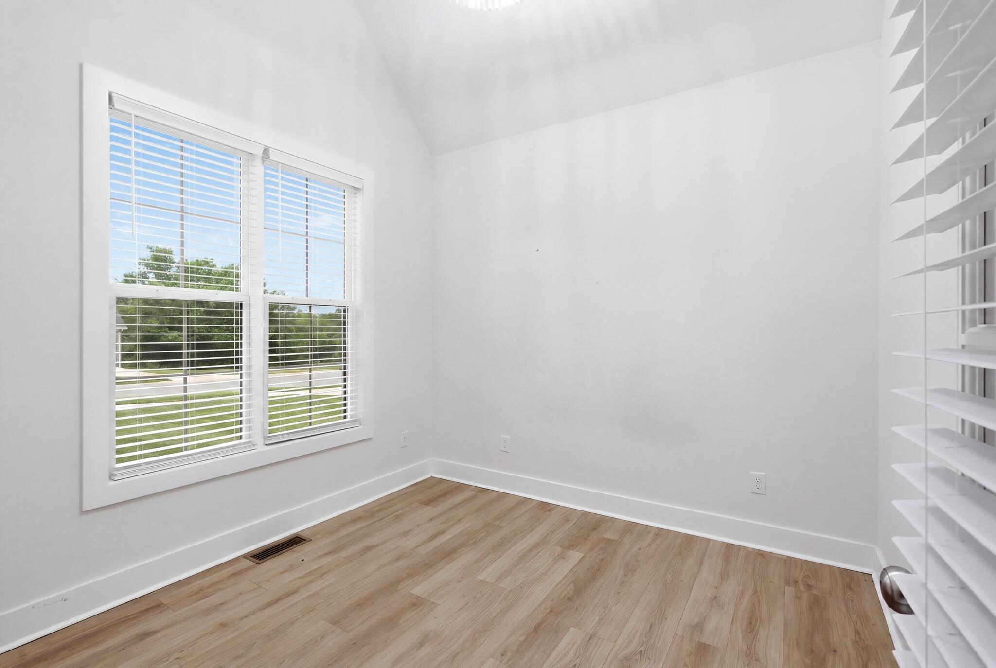 276 Tahoe Way Property Photo 7