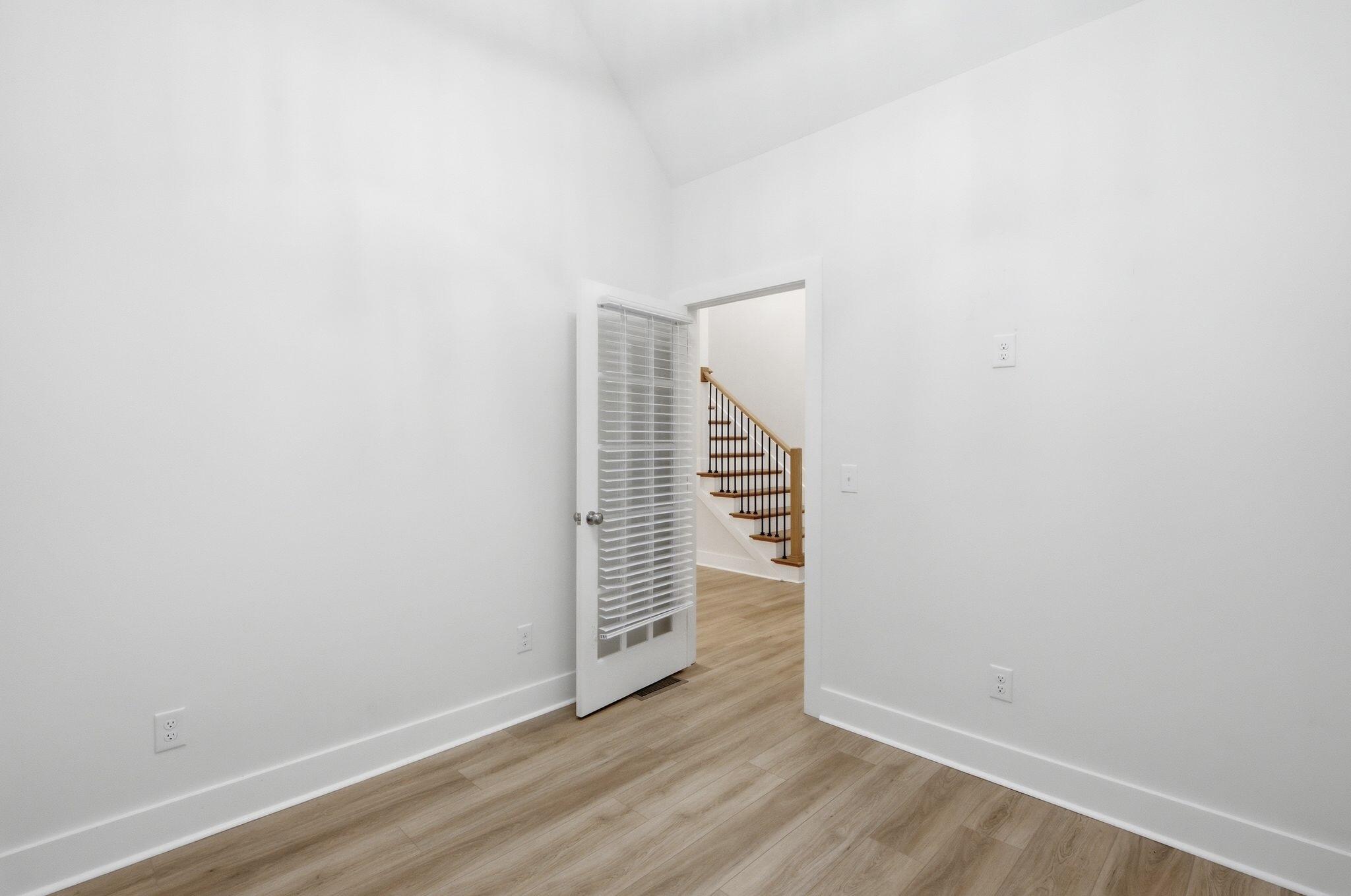 276 Tahoe Way Property Photo 8