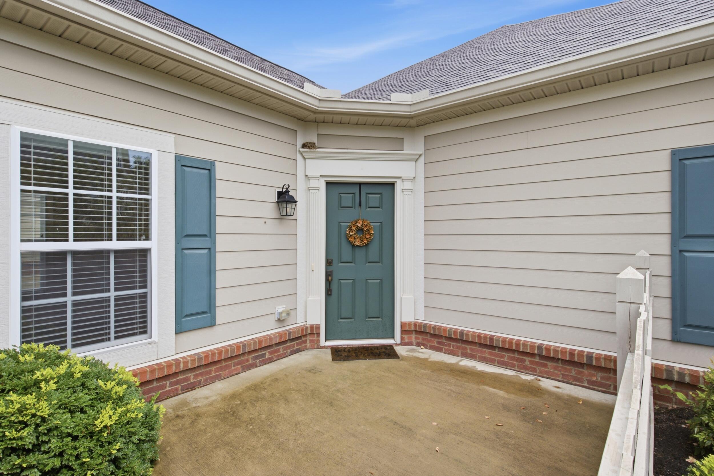 141 Academy Drive Property Photo 2