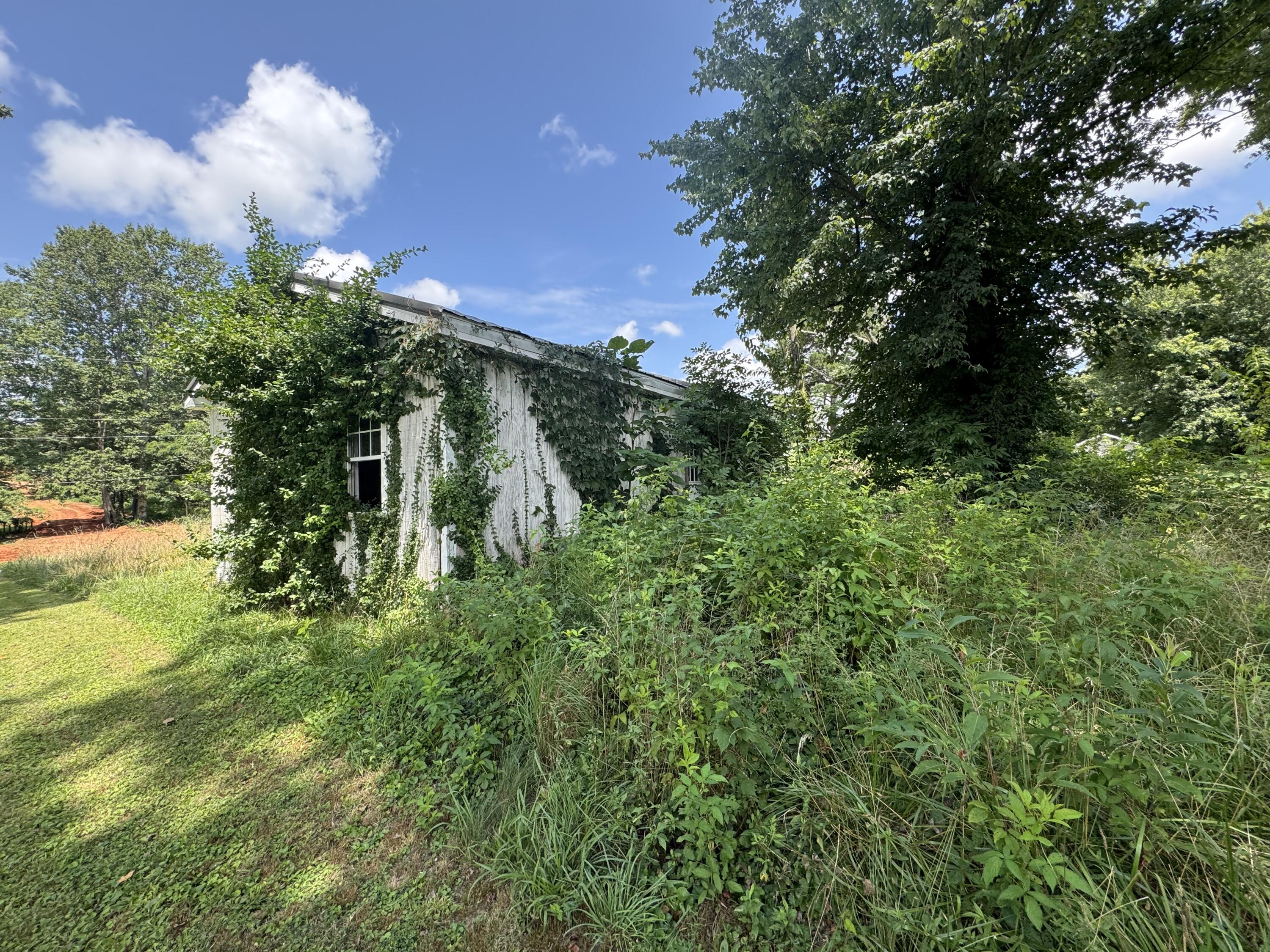 150 Stevens Street Property Photo 6