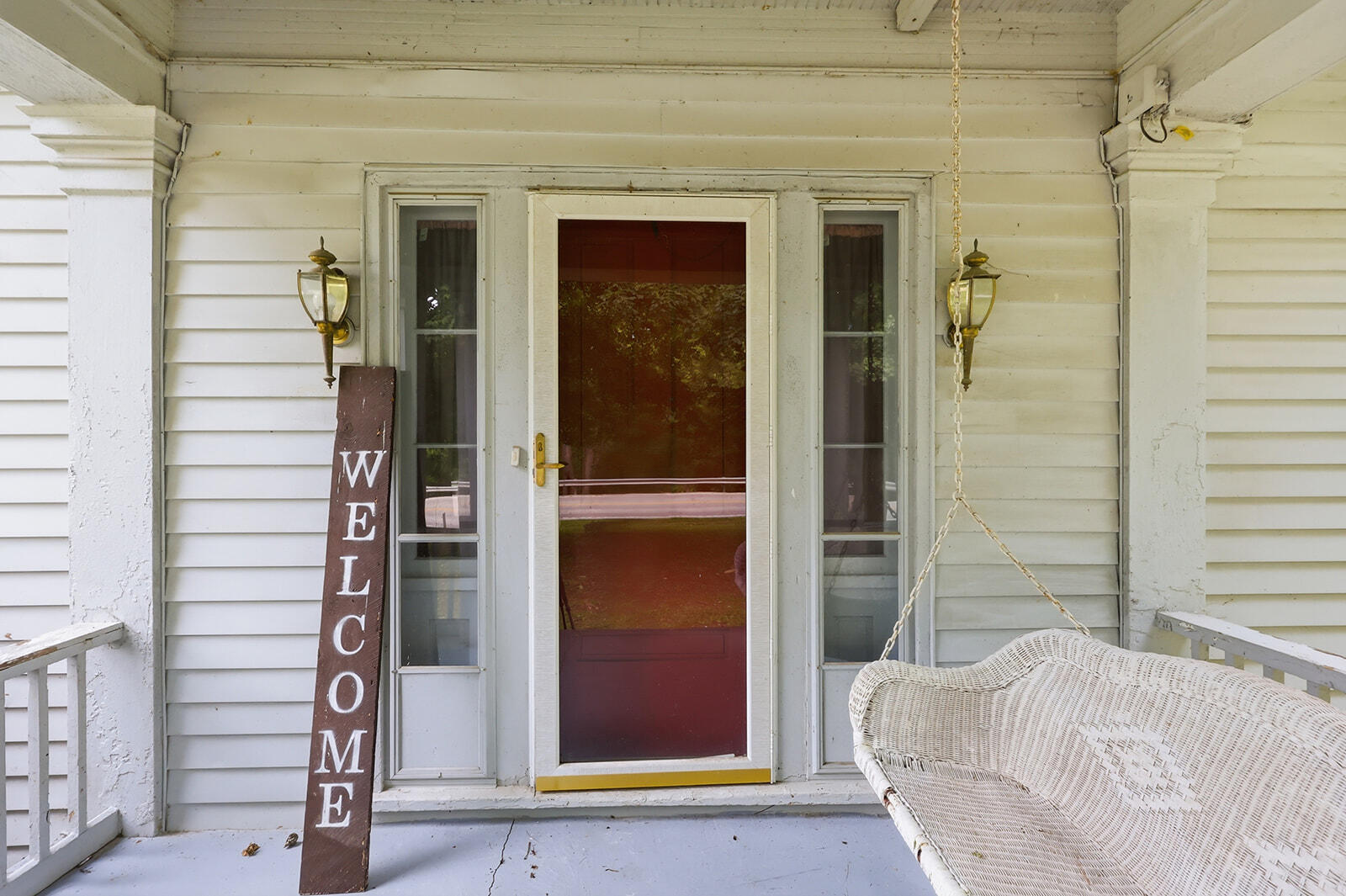1920 Glensboro Road Property Photo 6