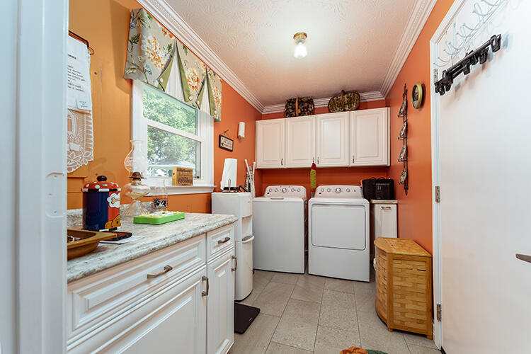 319 Clearbrook Drive Property Photo 15