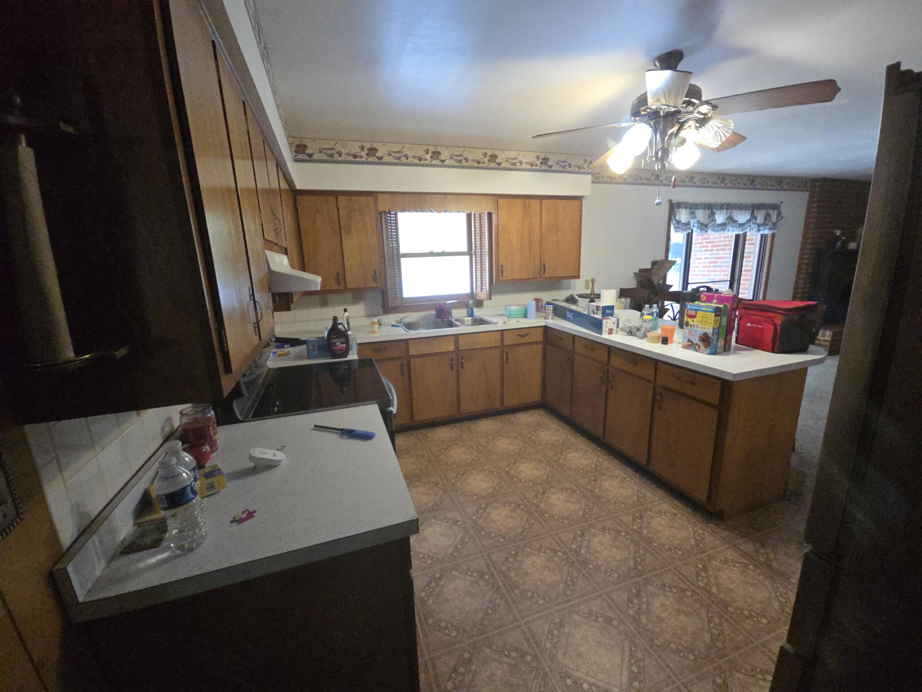 604 U.s. 421 Property Photo 31
