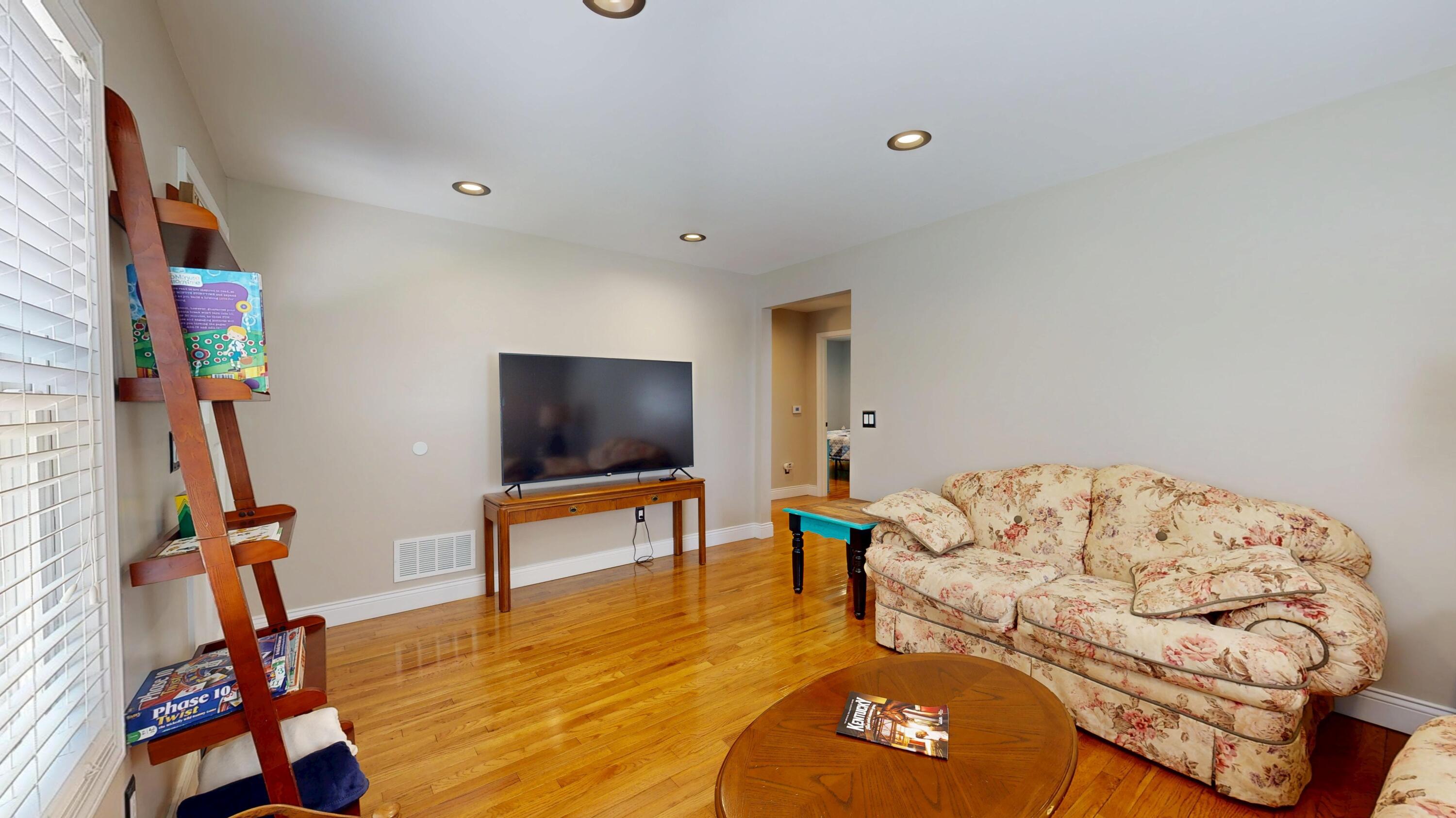 298 Van Cleave Road Property Photo 6