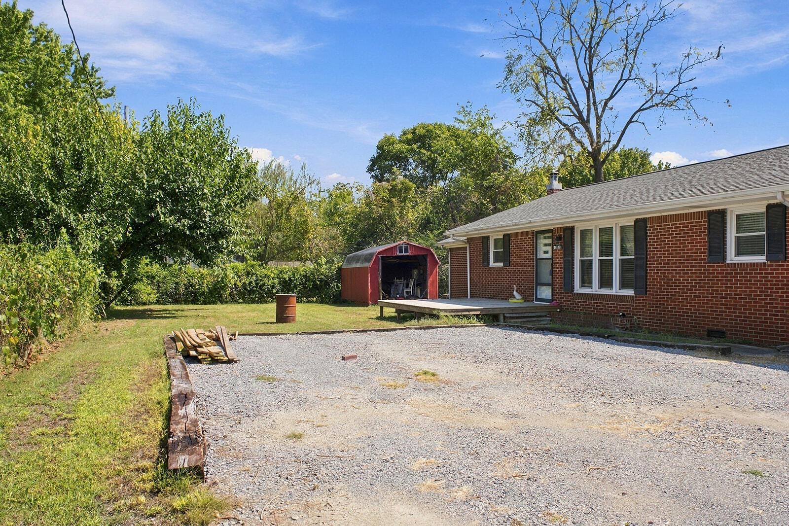 1309 Elm Street Property Photo 6