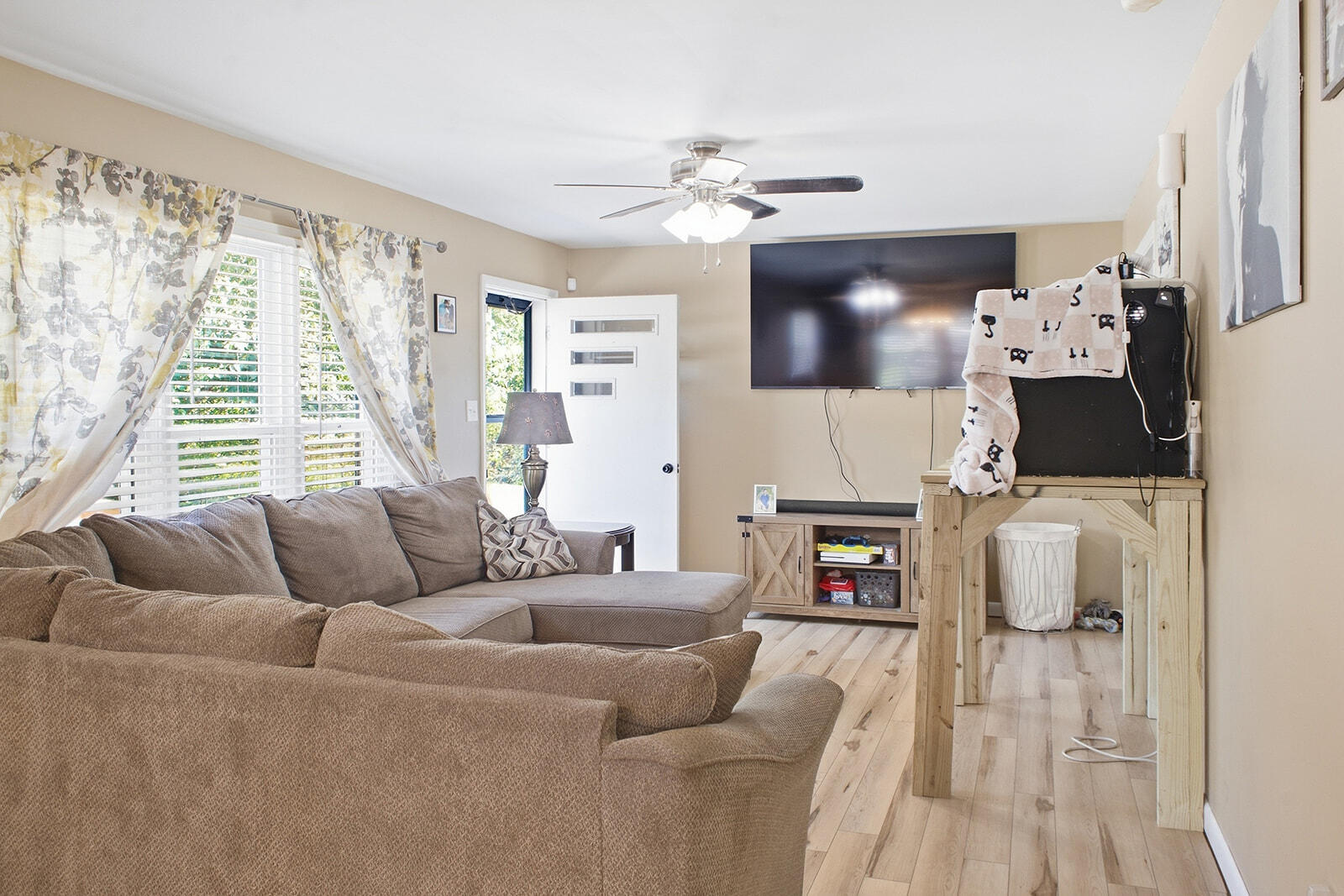 1309 Elm Street Property Photo 15