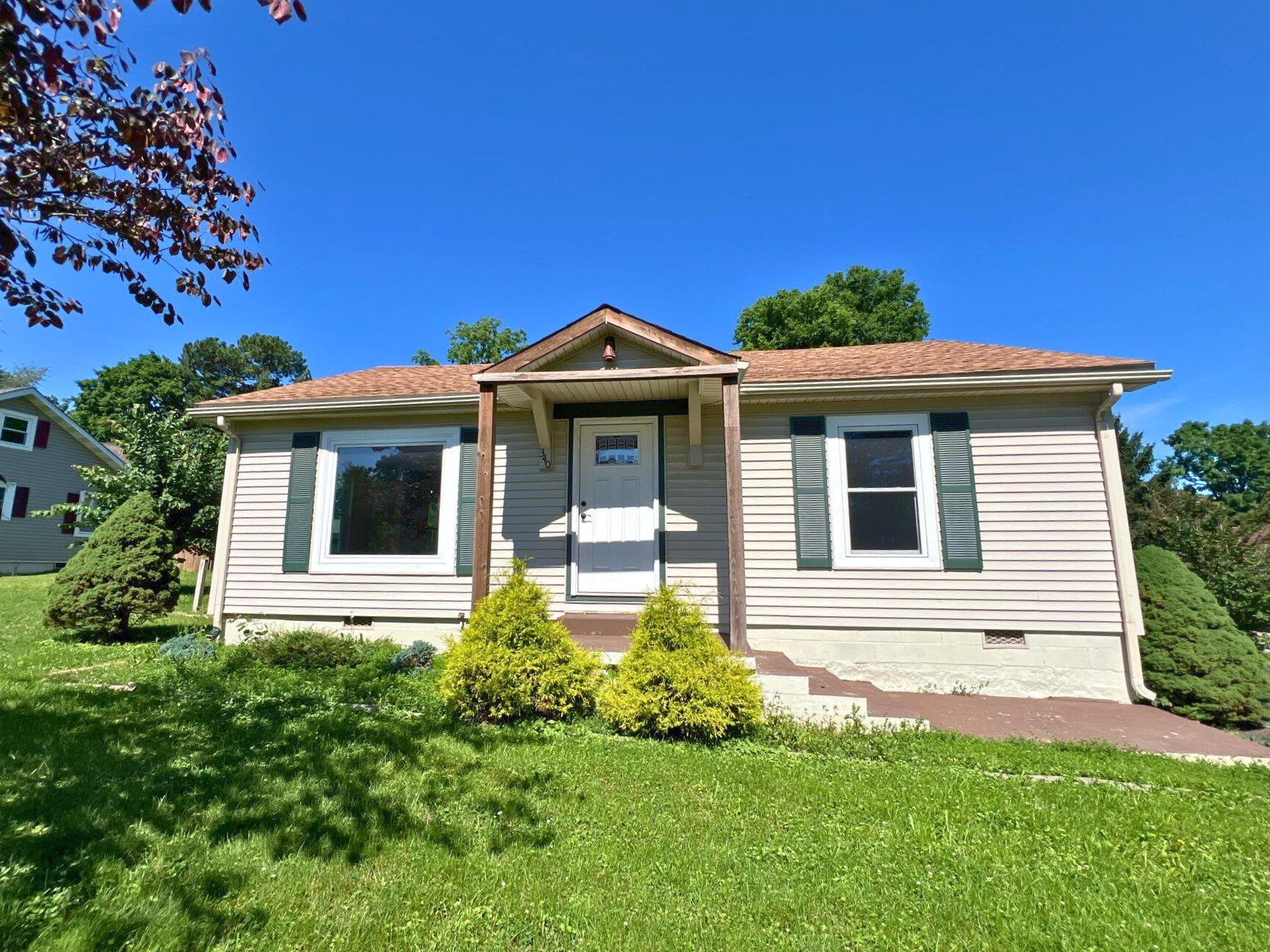 340 Beech Street Property Photo 1