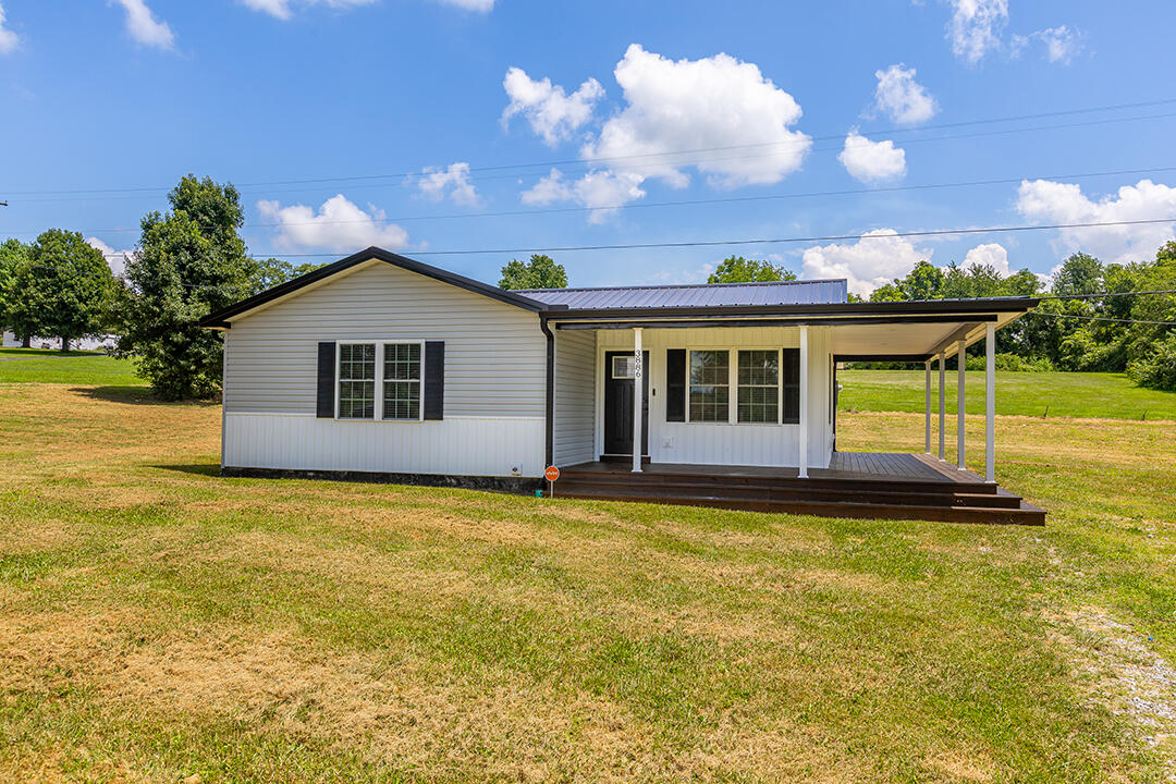 3886 N Stepstone Road Property Photo 1