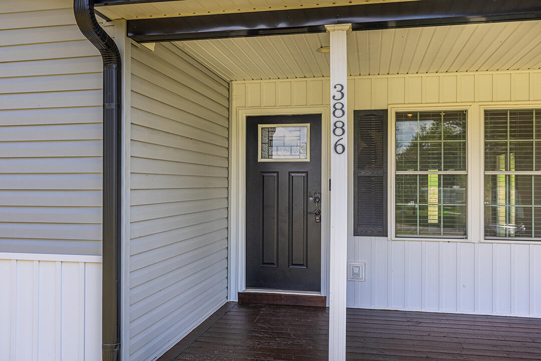 3886 N Stepstone Road Property Photo 3