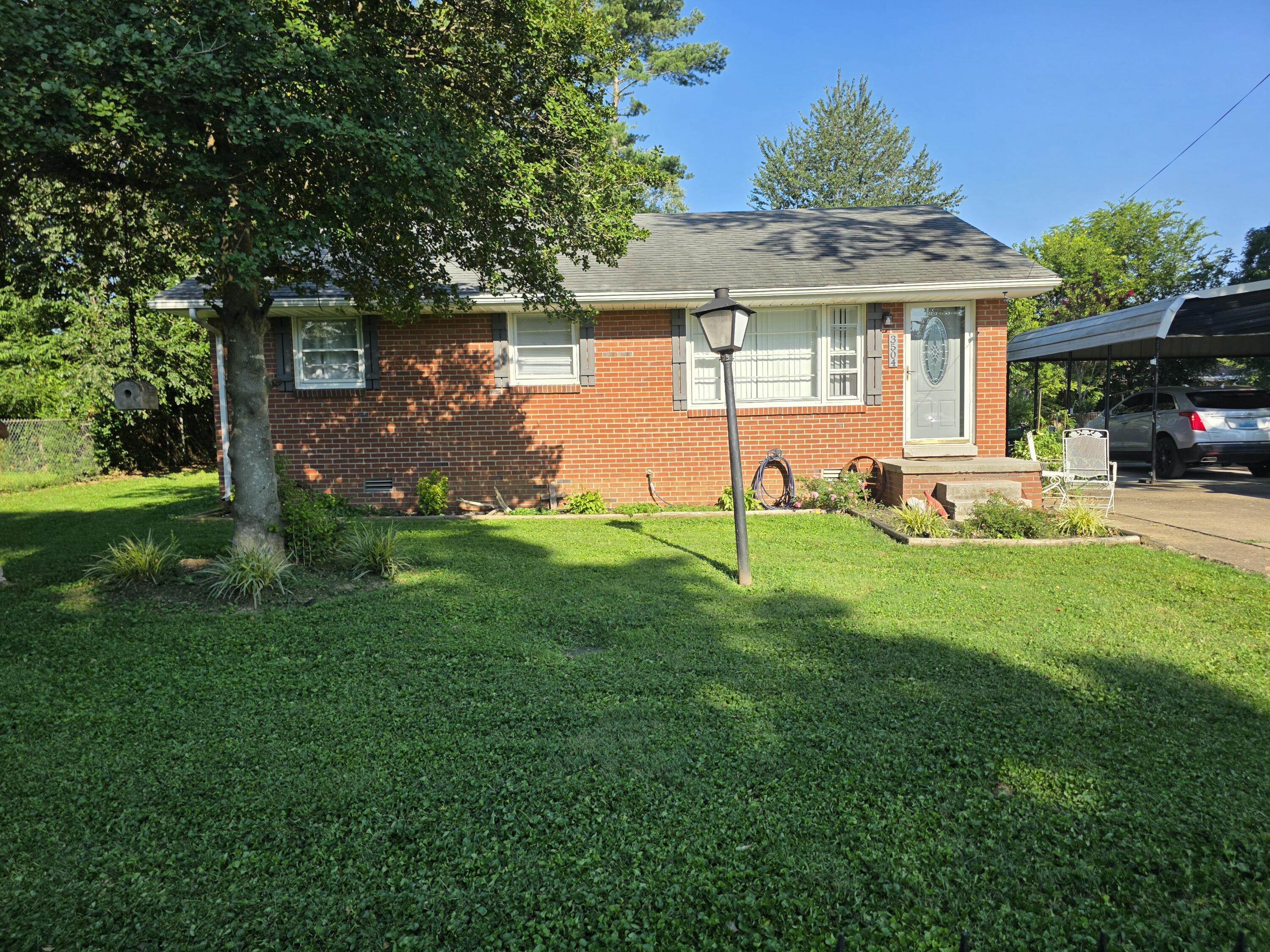 3504 Gale Lane Property Photo 1