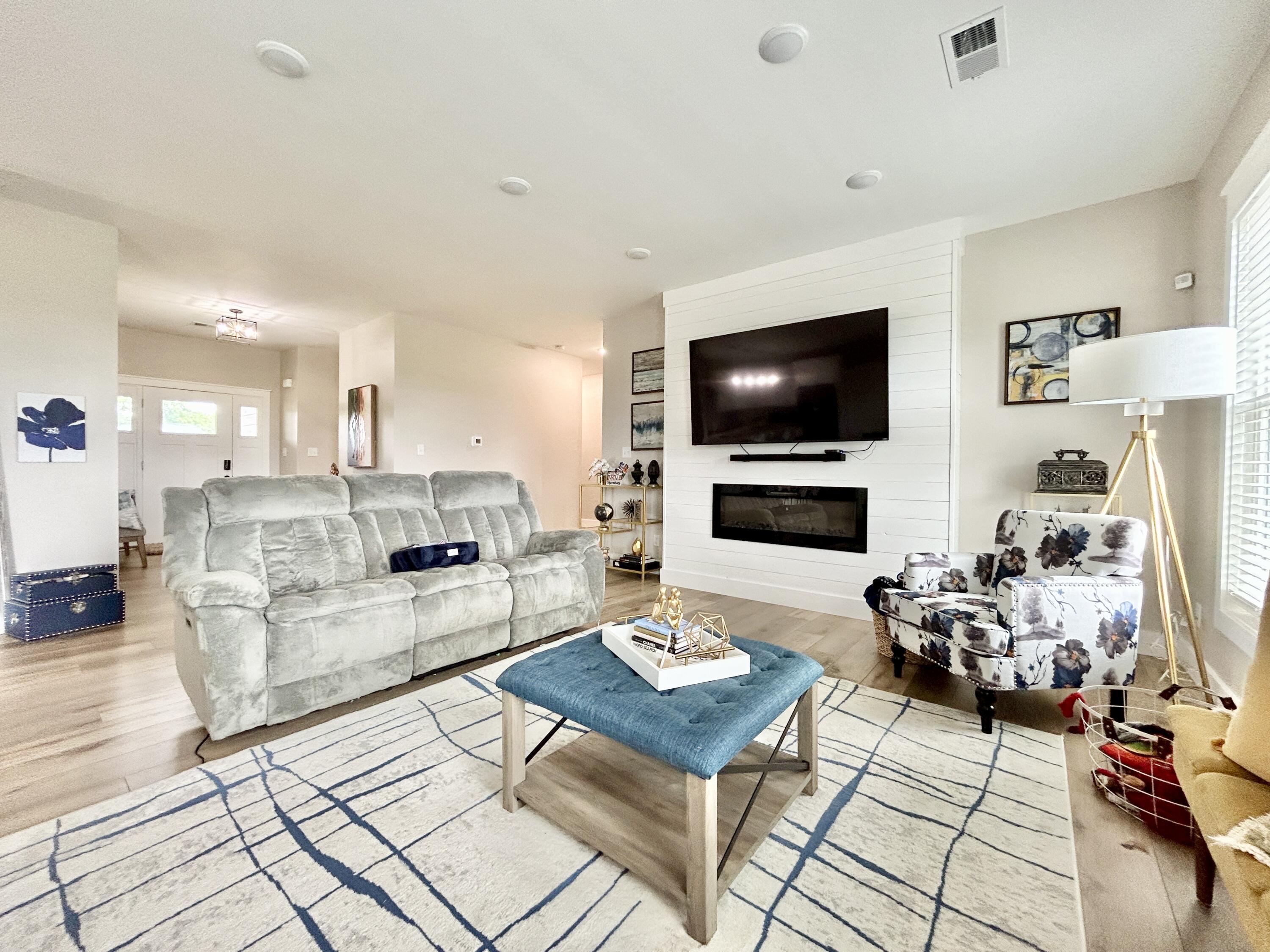 100 Sunrise Path Property Photo 22