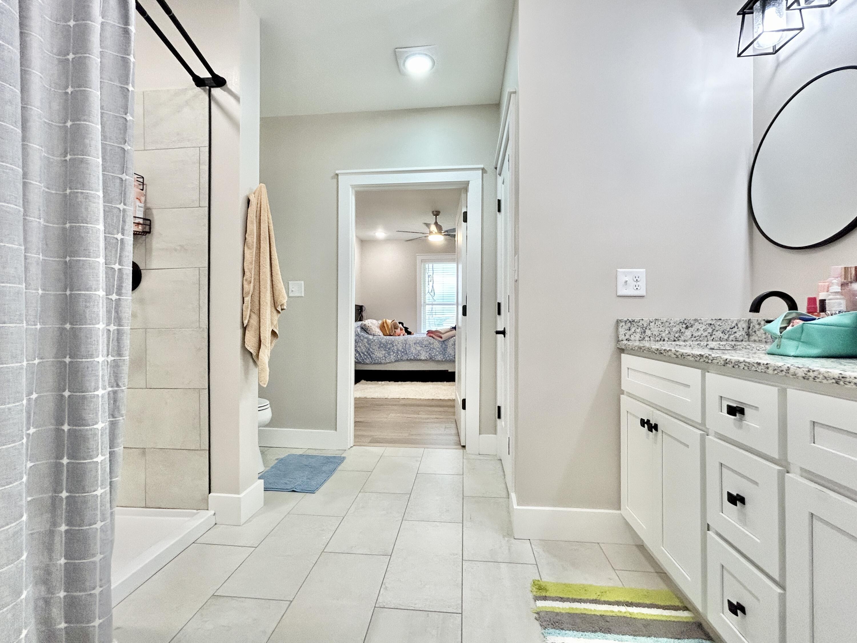 100 Sunrise Path Property Photo 27