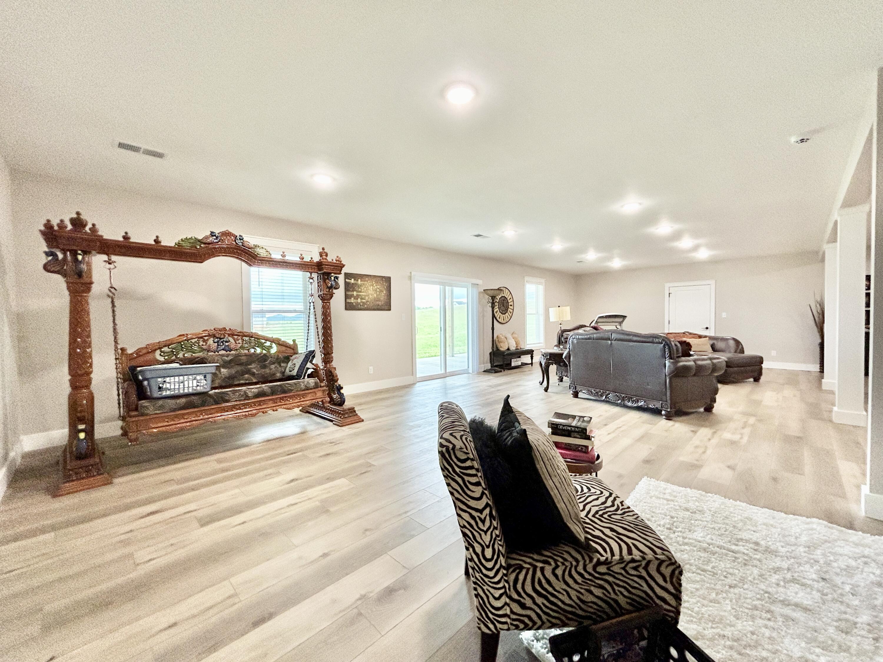 100 Sunrise Path Property Photo 30