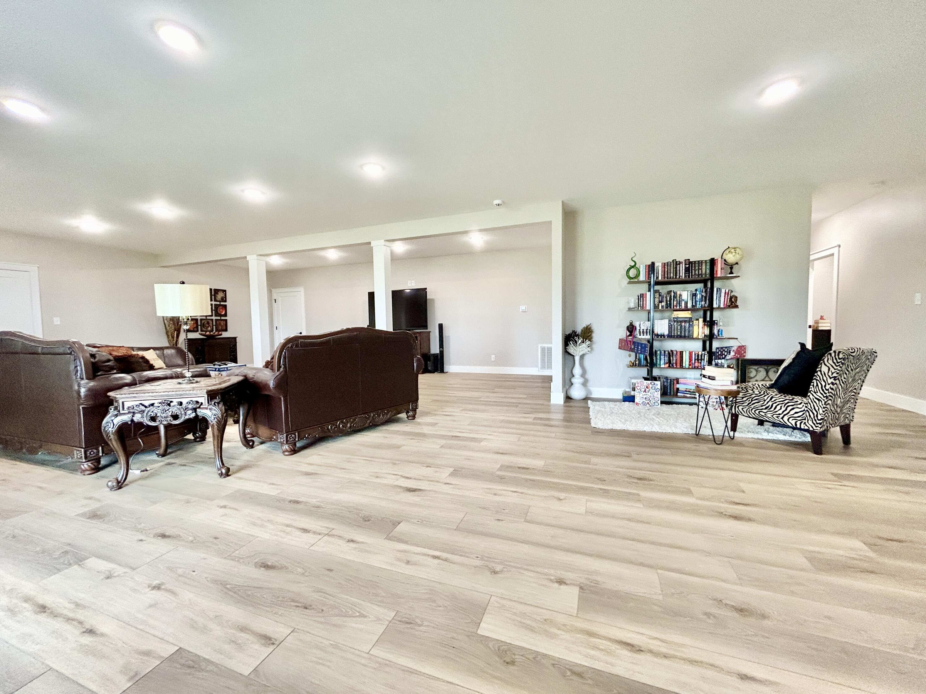 100 Sunrise Path Property Photo 34