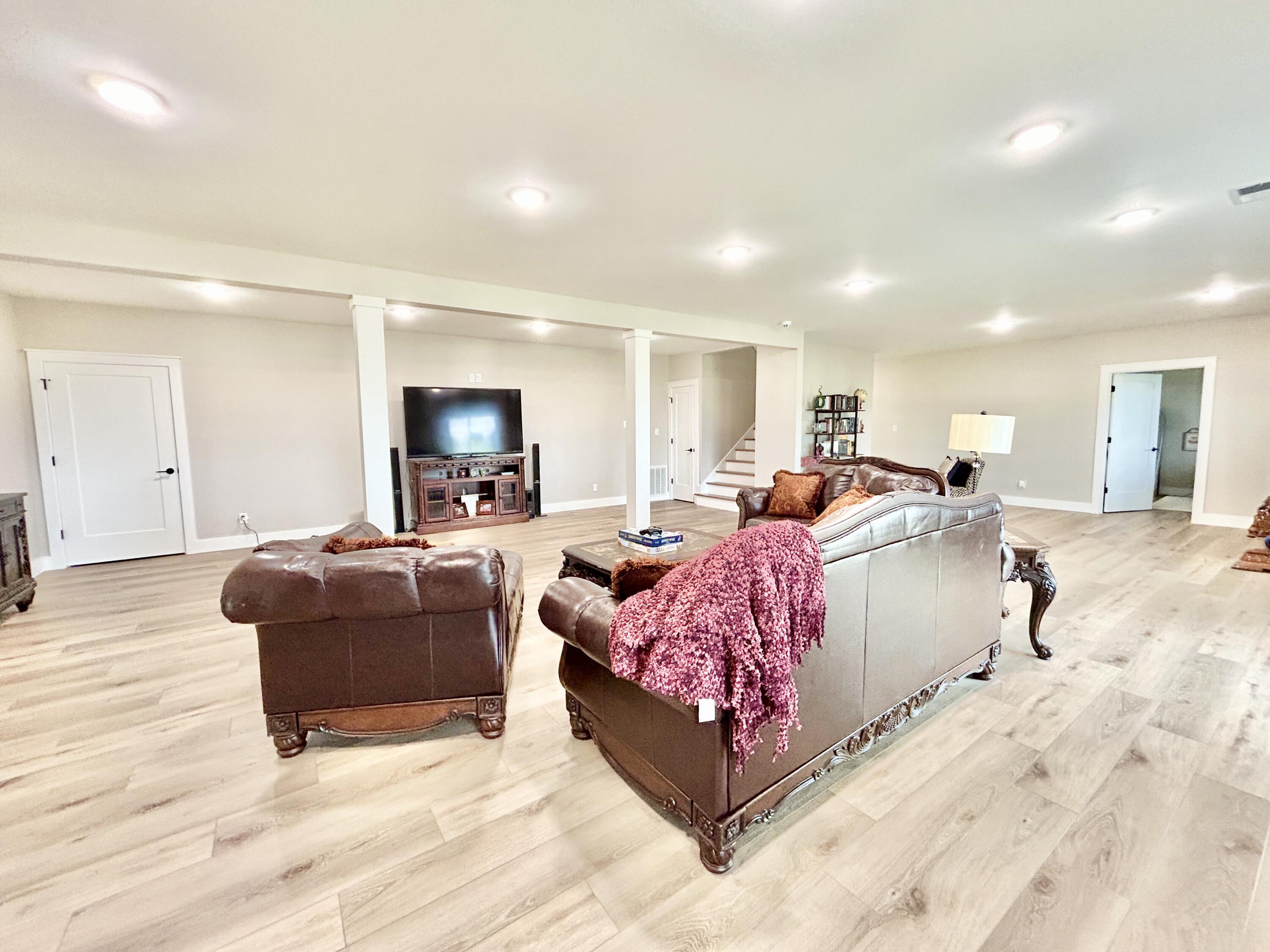 100 Sunrise Path Property Photo 37
