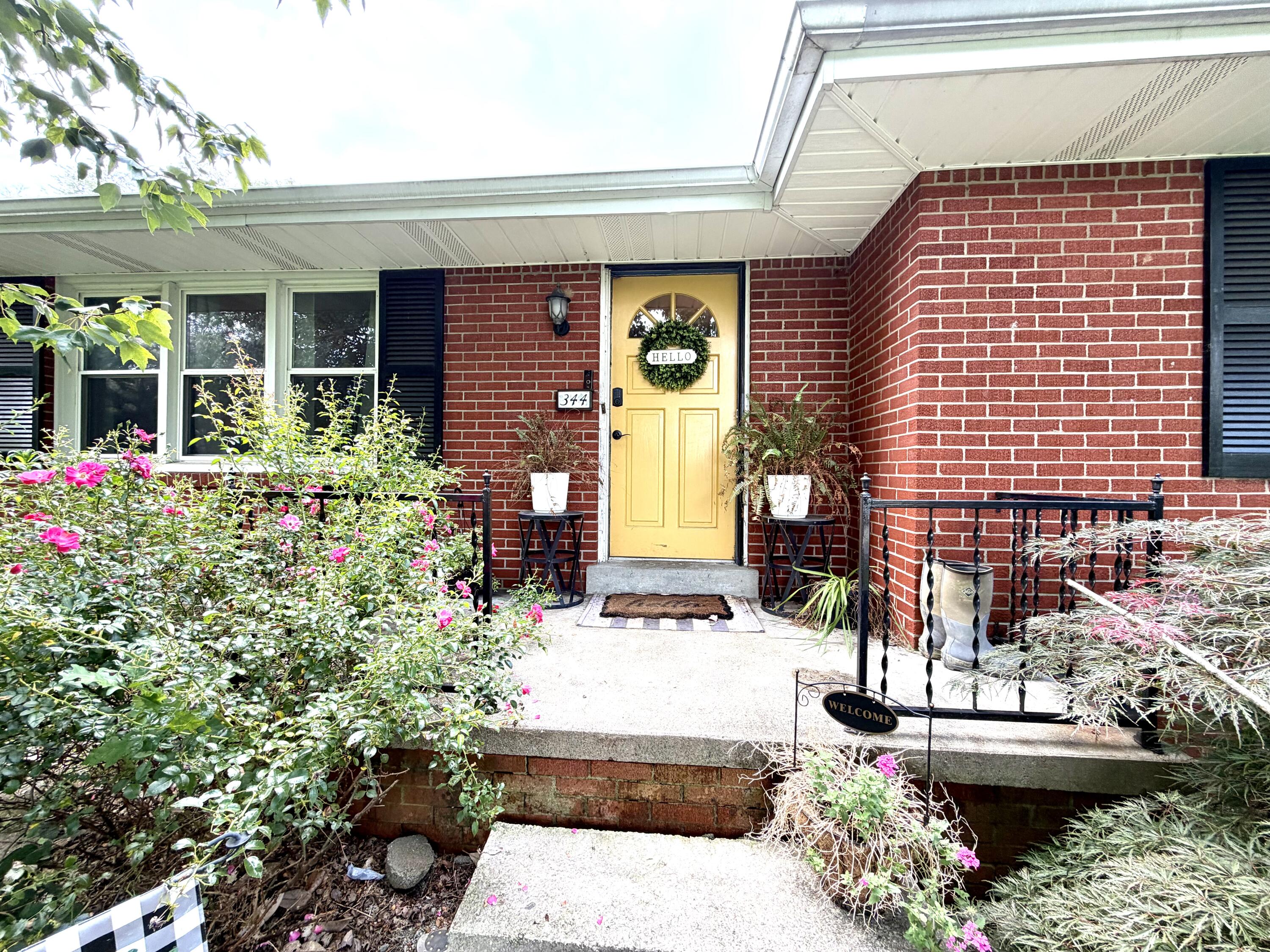 344 Twinbrook Drive Property Photo 4