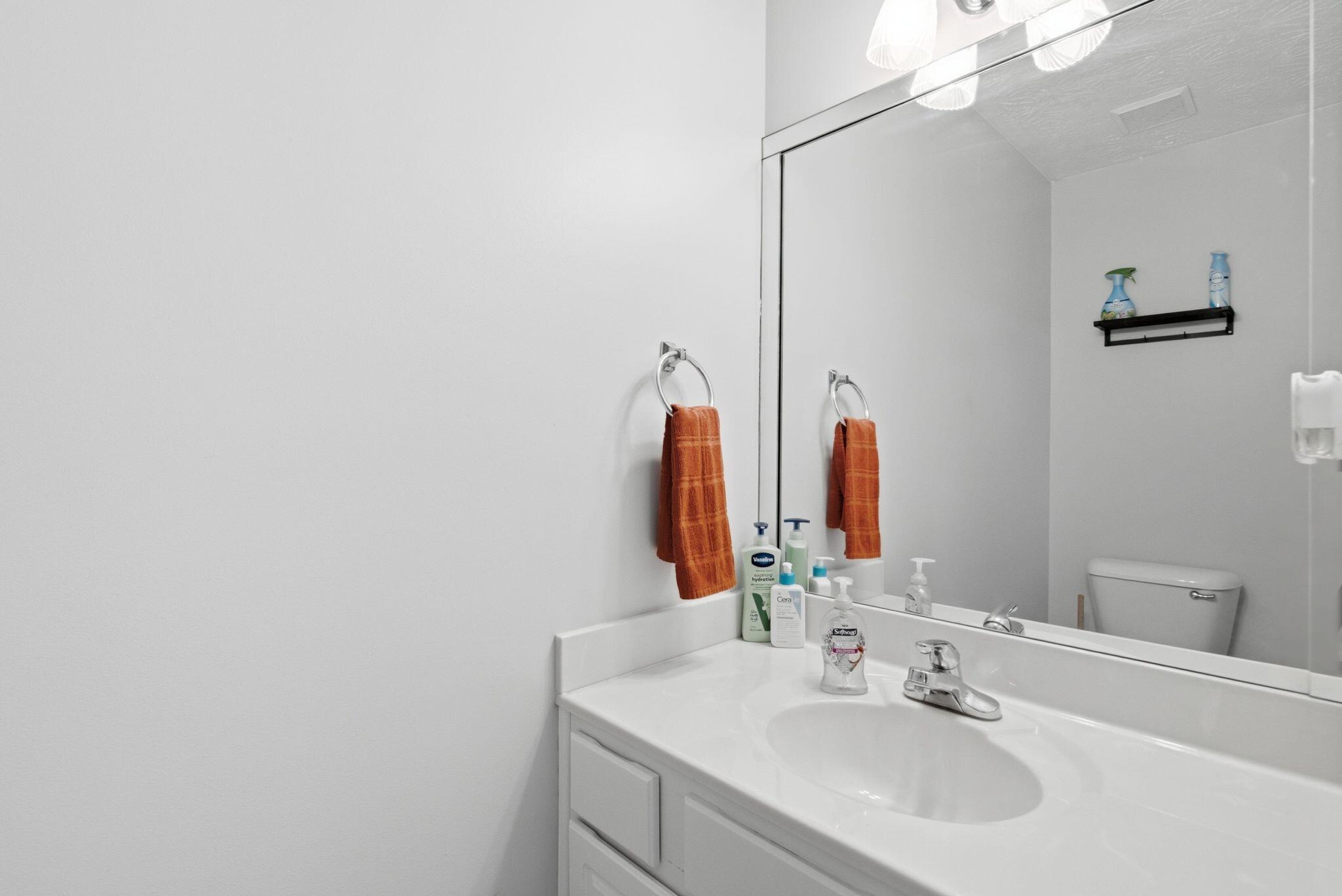 865 White Wood Flat Property Photo 12