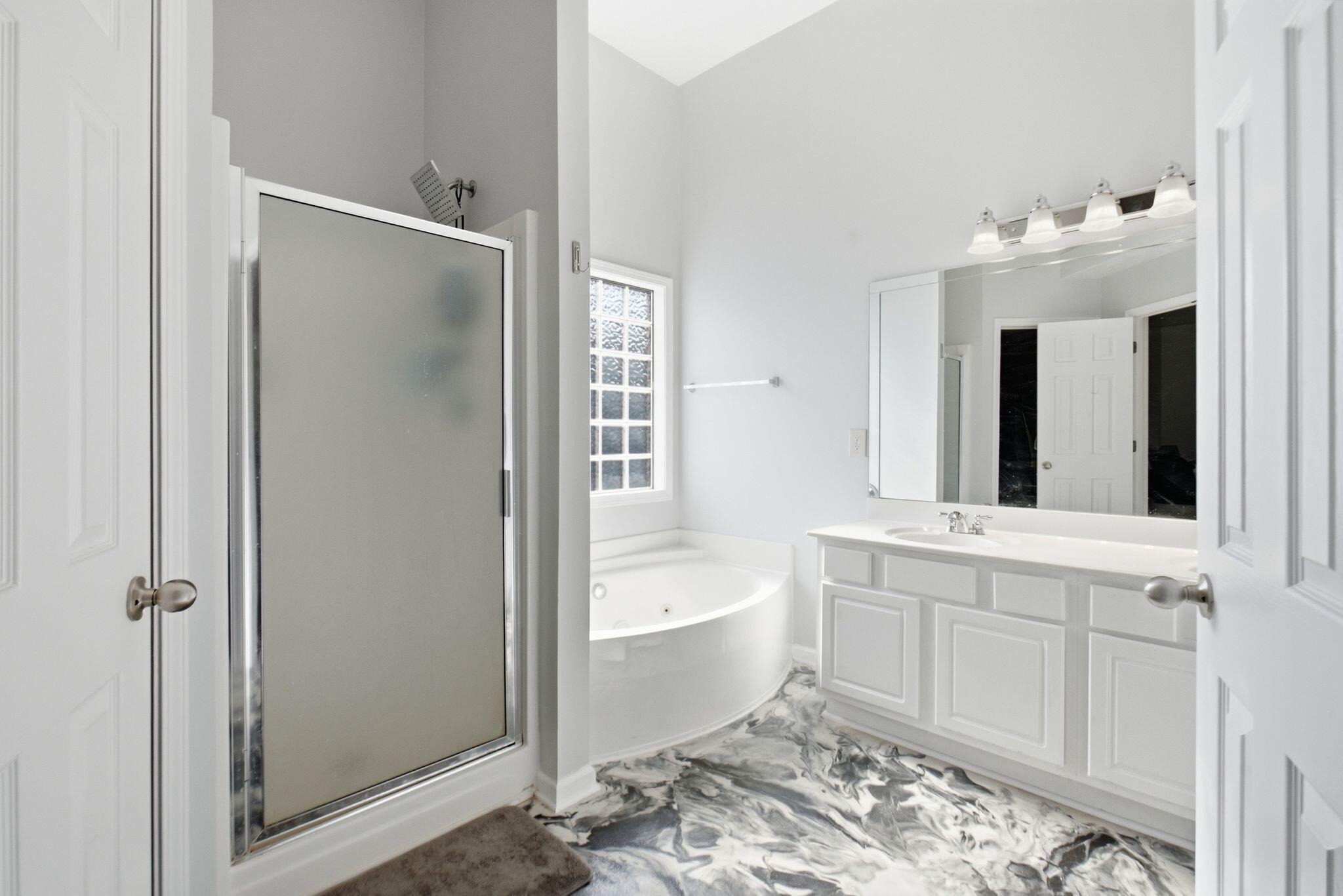 865 White Wood Flat Property Photo 28